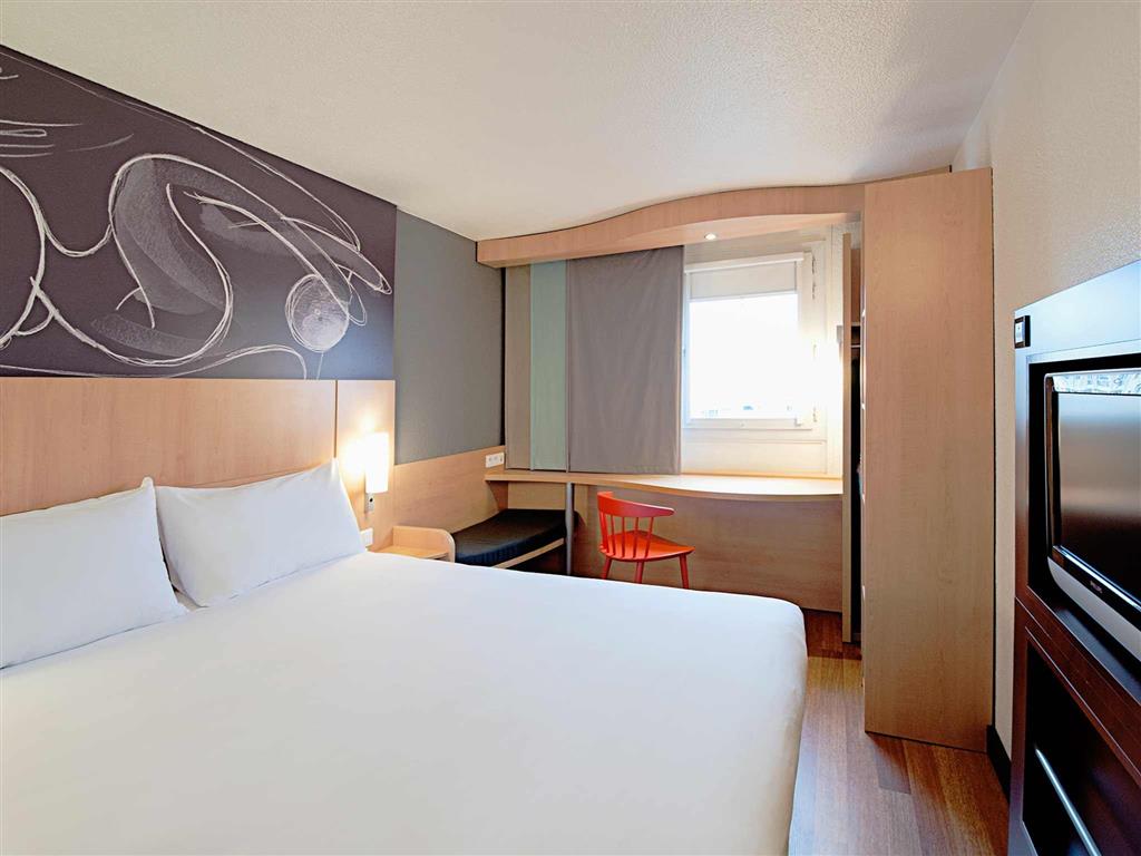 هتل ibis Hamburg Alsterring هامبورگ