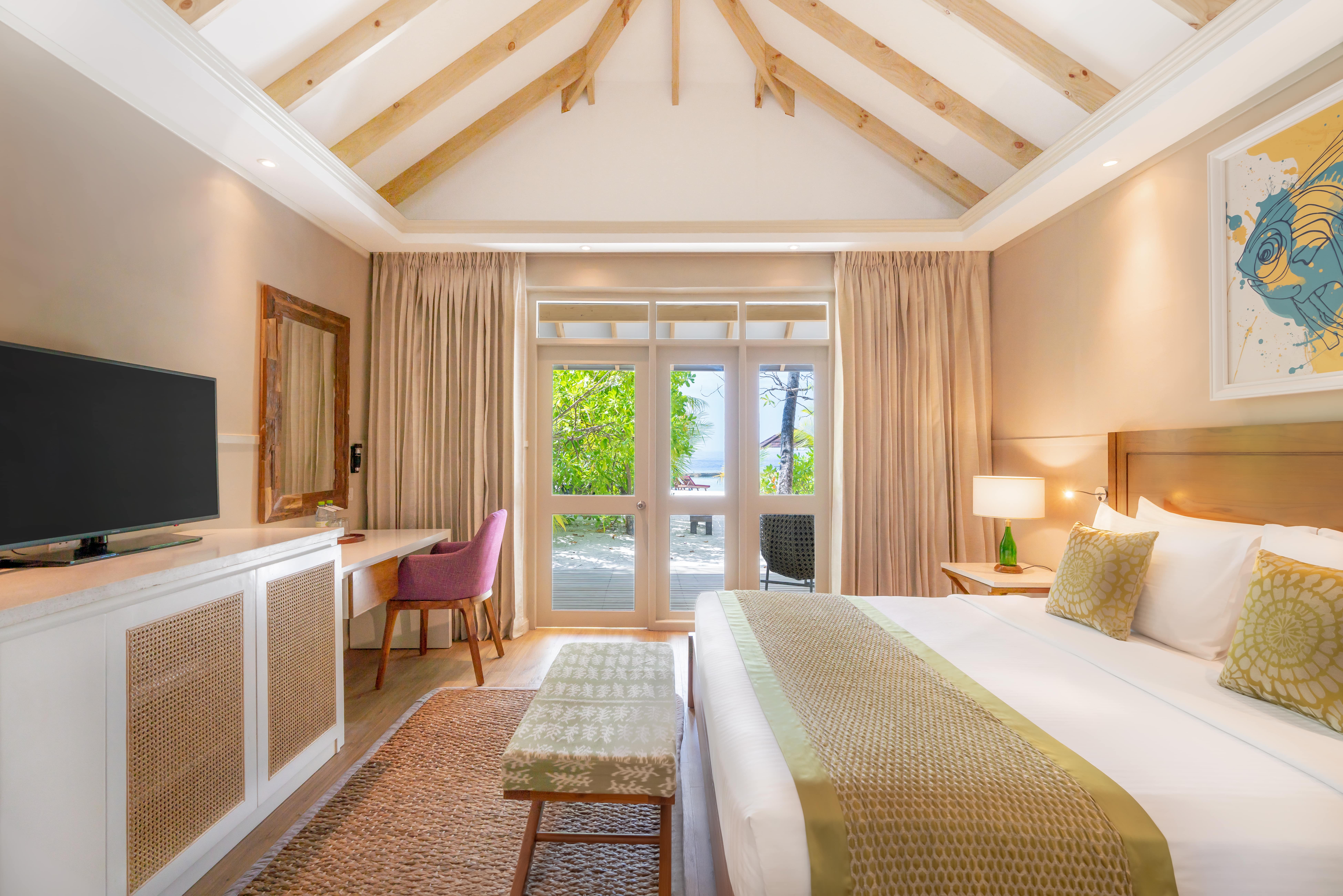 هتل Ellaidhoo Maldives by Cinnamon Ellaidhoo