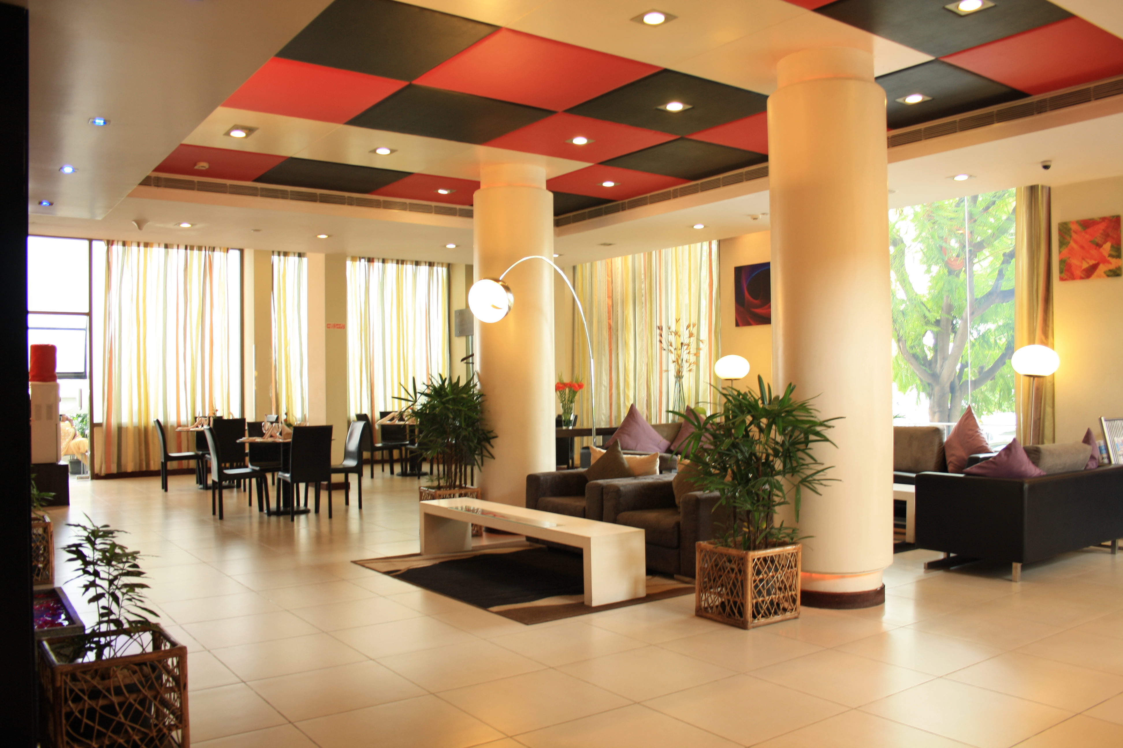 هتل 37 Crescent Bangalore