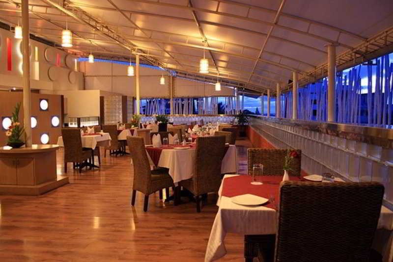 هتل 37 Crescent Bangalore