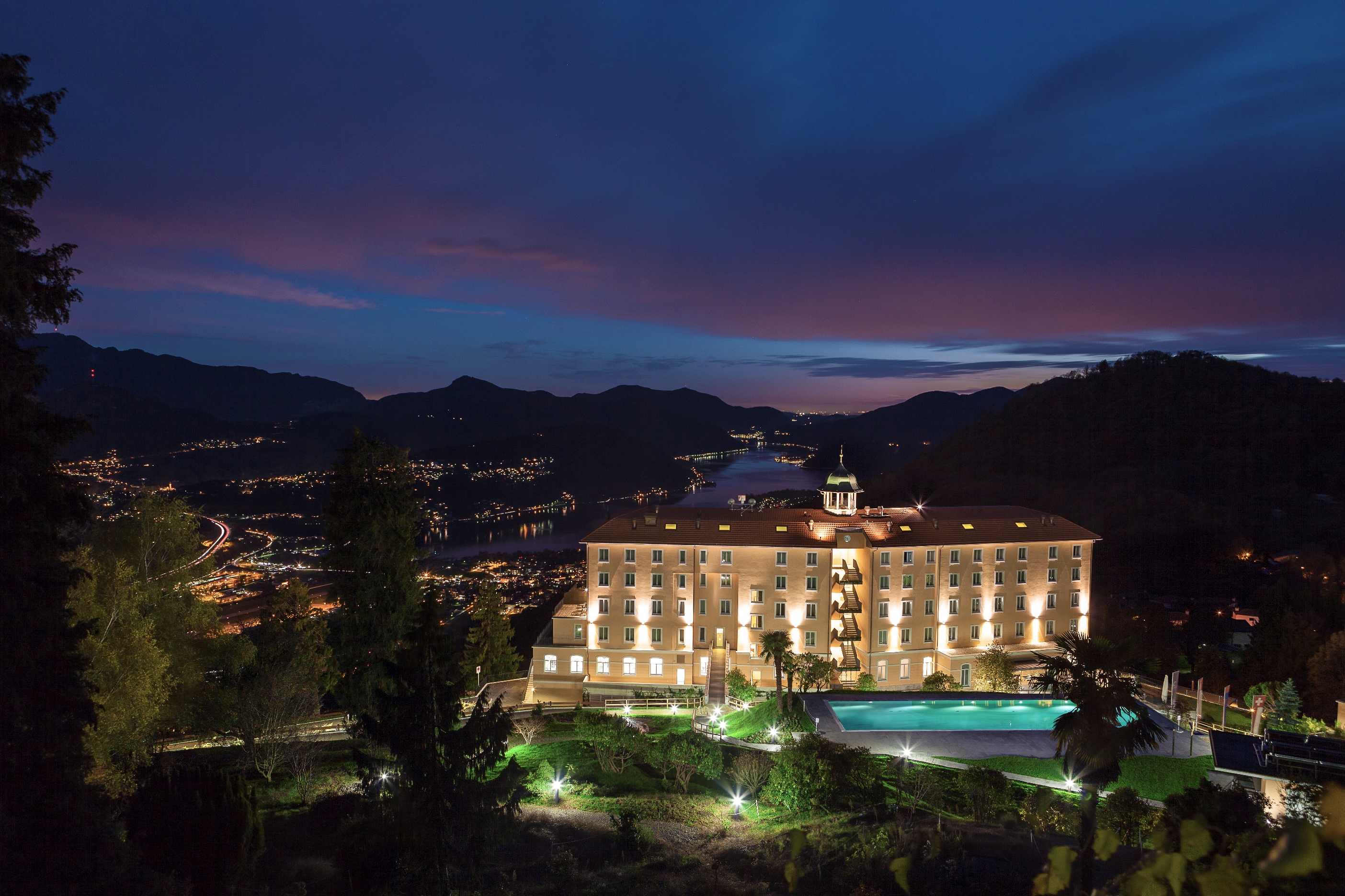 هتل Kurhaus Cademario Cademario