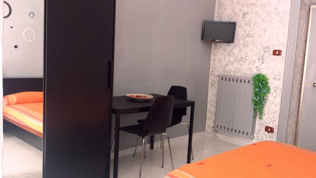 هتل Ginevra ناپل