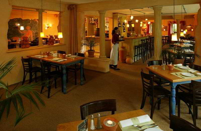 هتل Hotel Munte am Stadtwald برمن