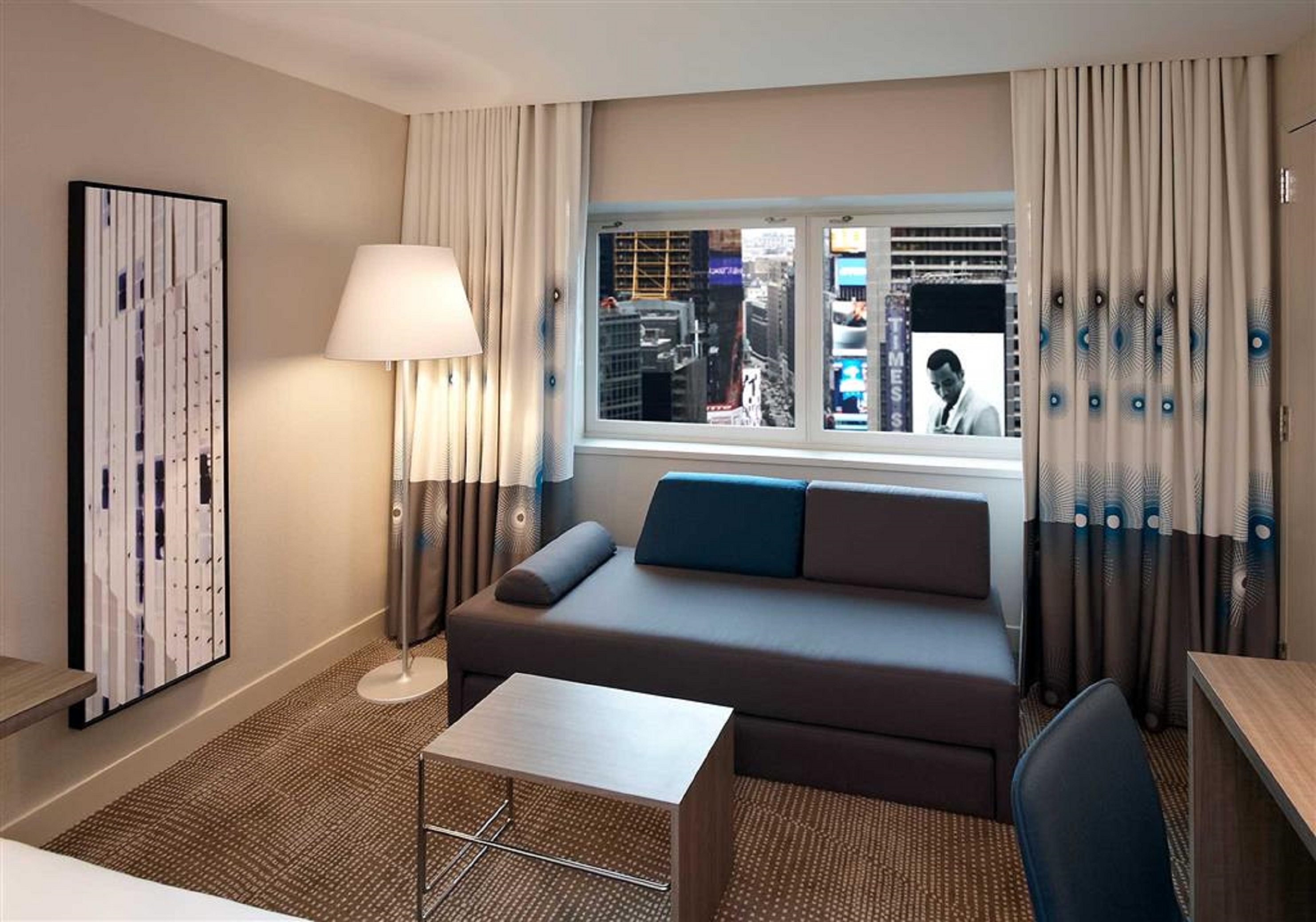 هتل Novotel New York Times Square New York