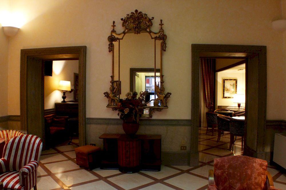 هتل Grand Hotel Olympic رم