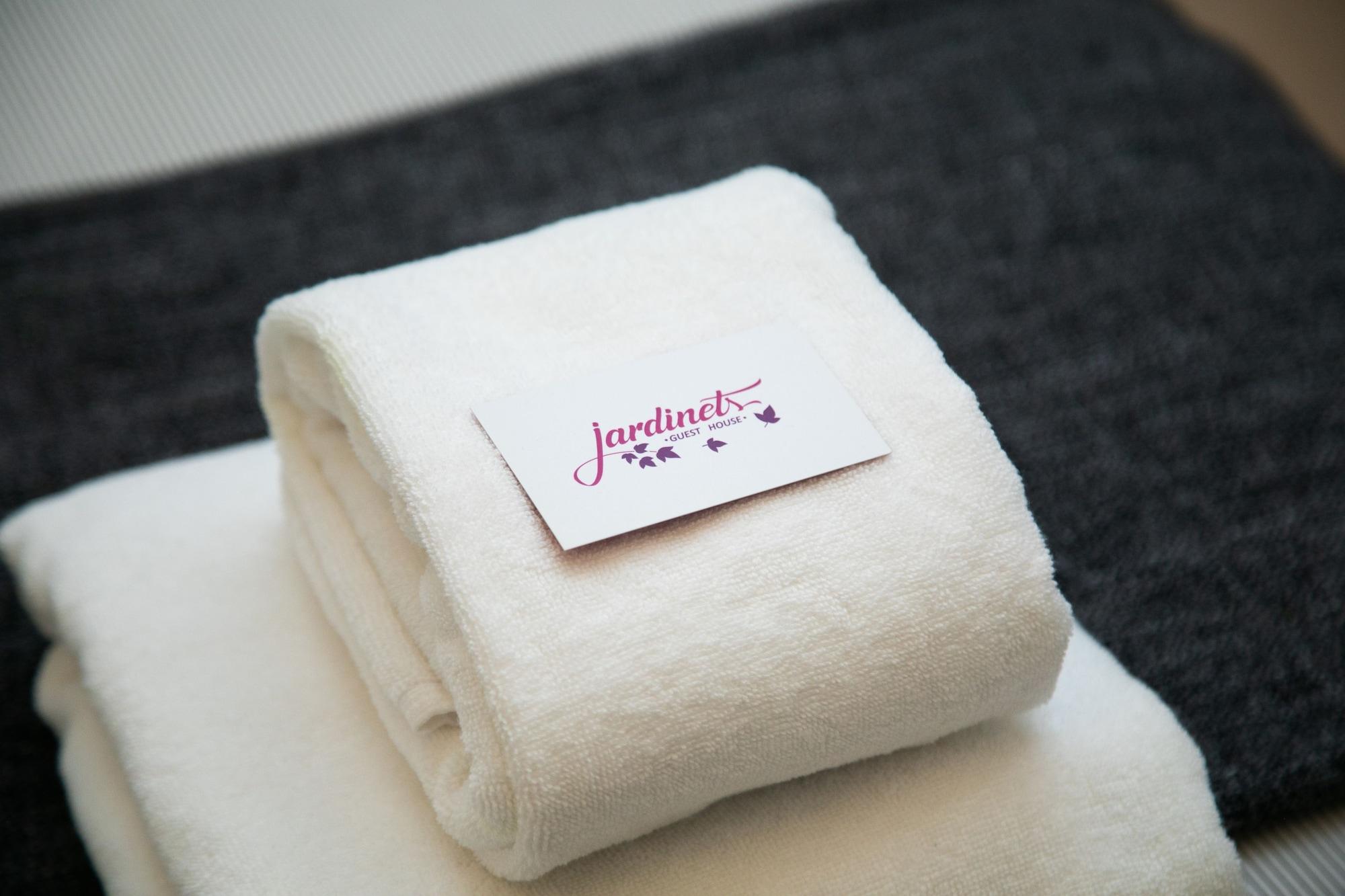 هتل Jardinets Guest House بارسلونا