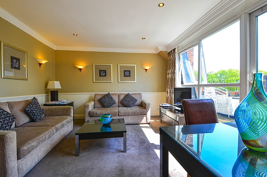 هتل Collingham Serviced Apartments لندن