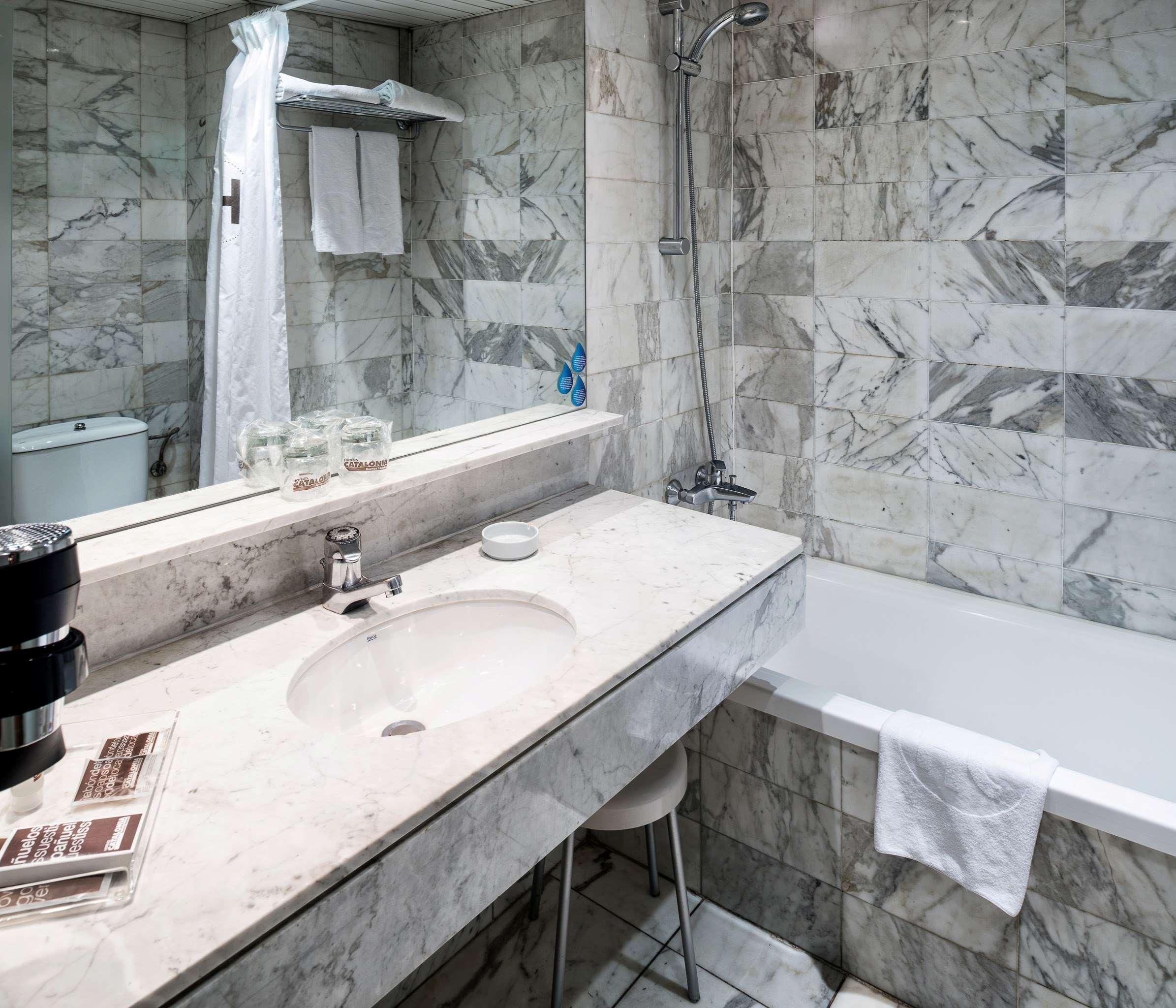 هتل Catalonia Albeniz بارسلونا