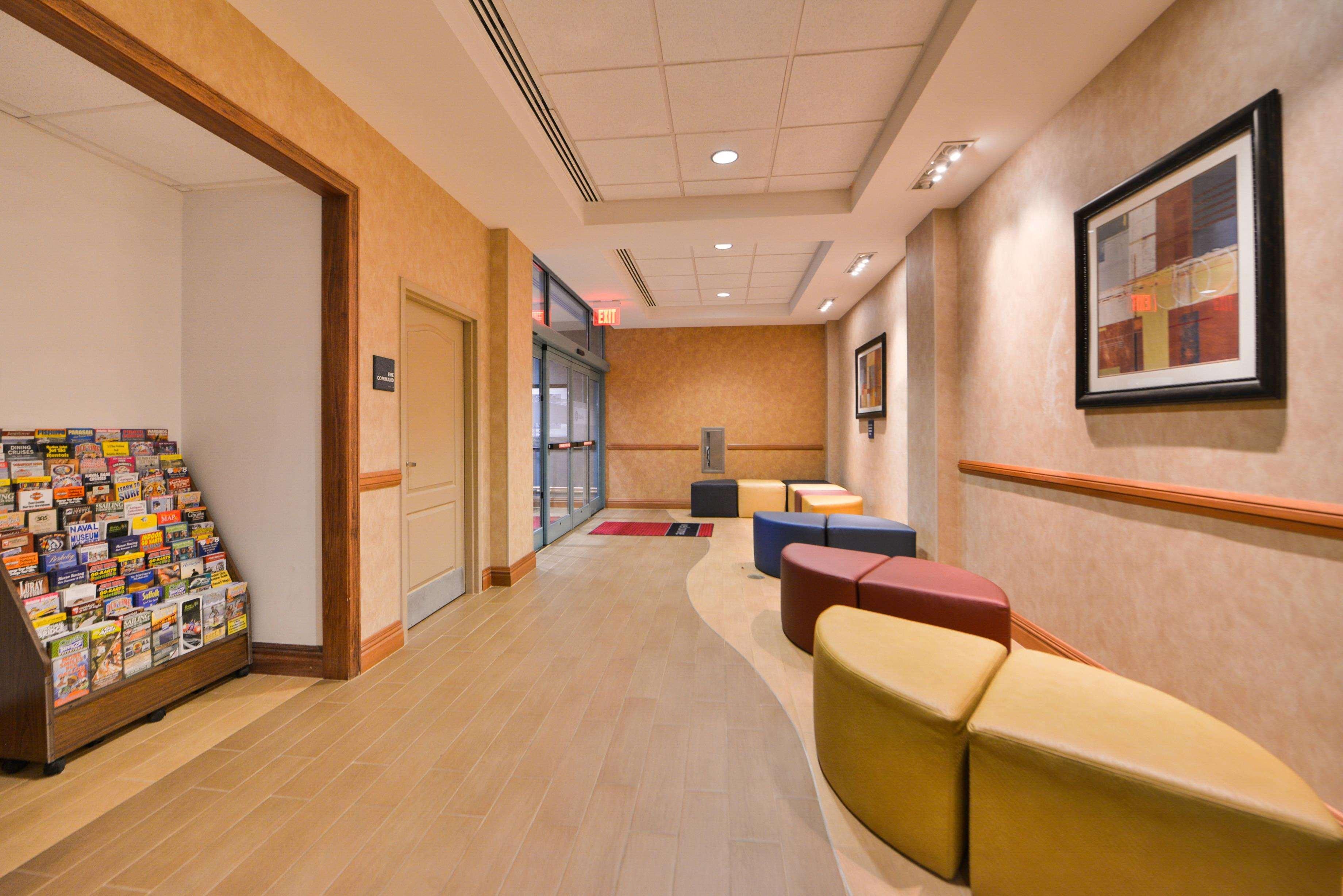 هتل Hampton Inn Virginia Beach-Oceanfront South ساحل ویرجینیا