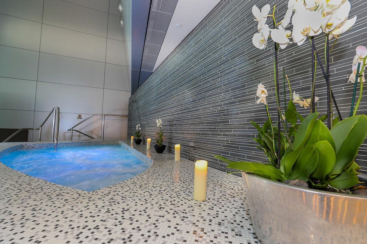 Alibaba https://cdn.alibaba.ir/ostorage/hotel/images/C6E562E4/E068BAFEB0B1CA6F9DE20B882013787B.jpg