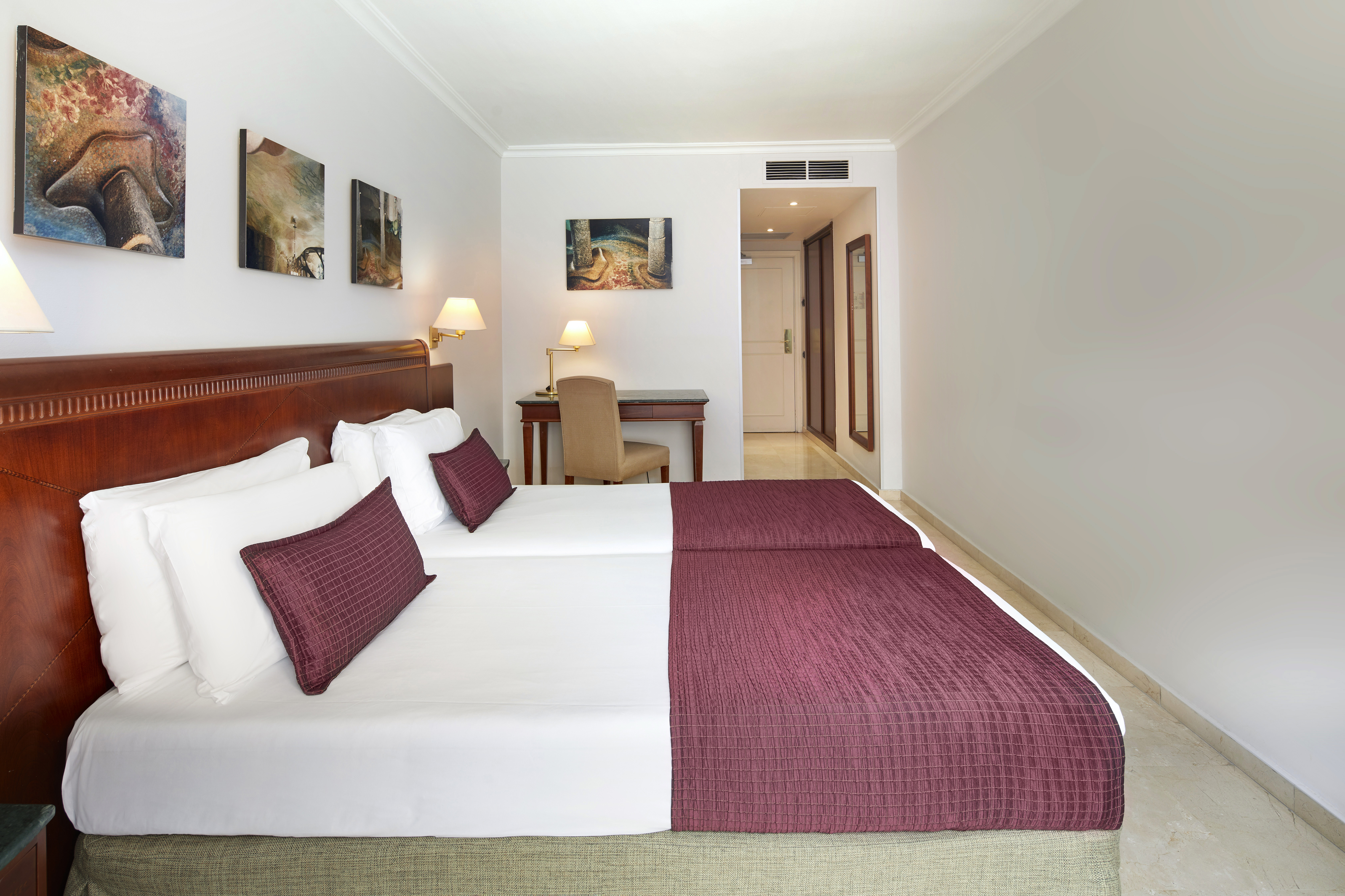 هتل Exe Mitre بارسلونا