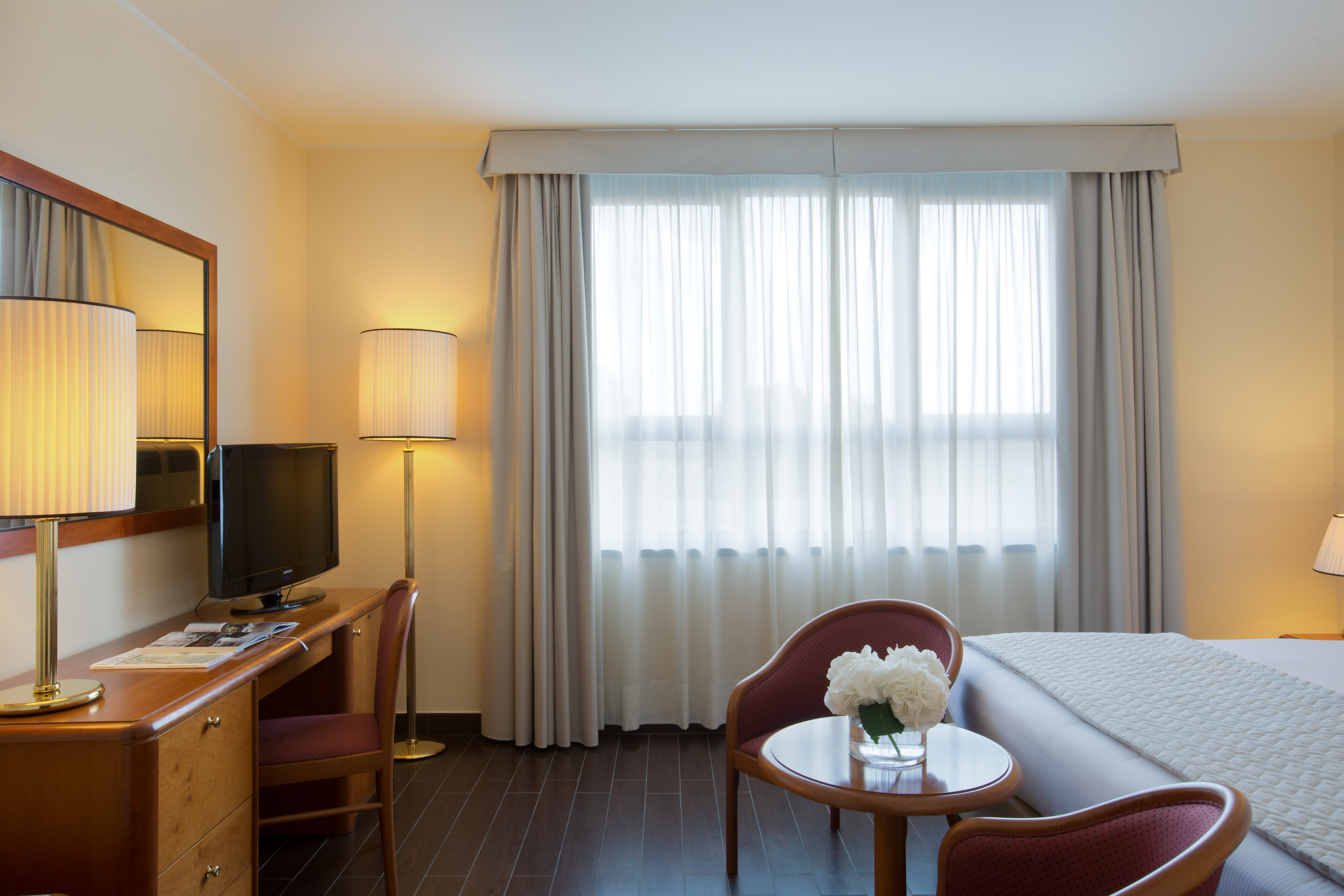 هتل Starhotels Business Palace میلان