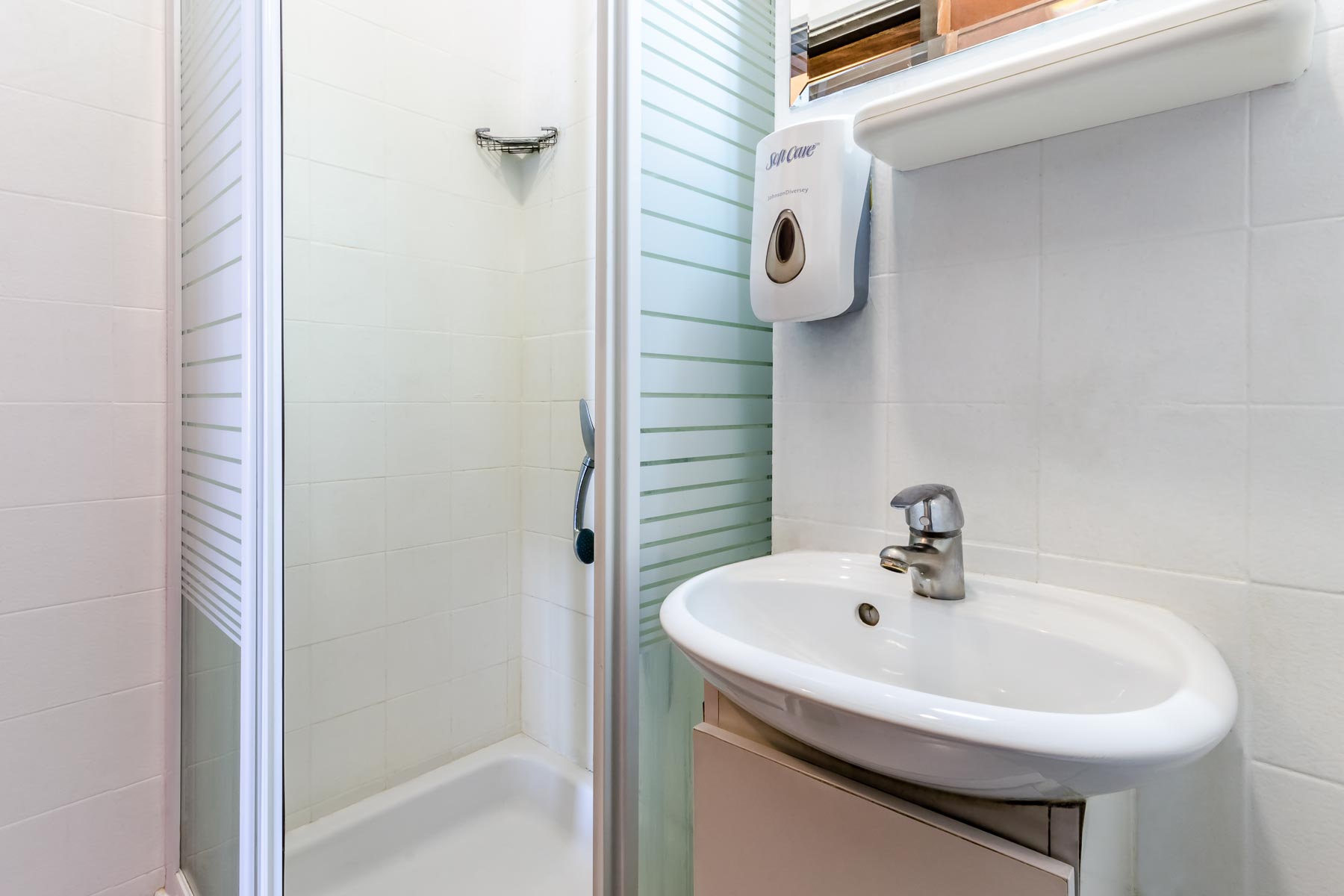 هتل Residencial Jardim Da Amadora لیسبون