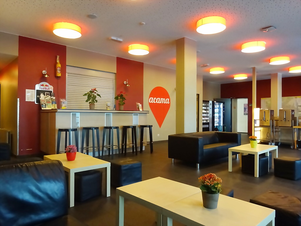 هتل acama Hotel+Hostel Kreuzberg برلین
