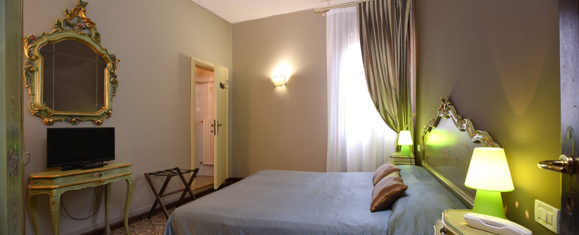 هتل Hotel Casa Martini ونیز