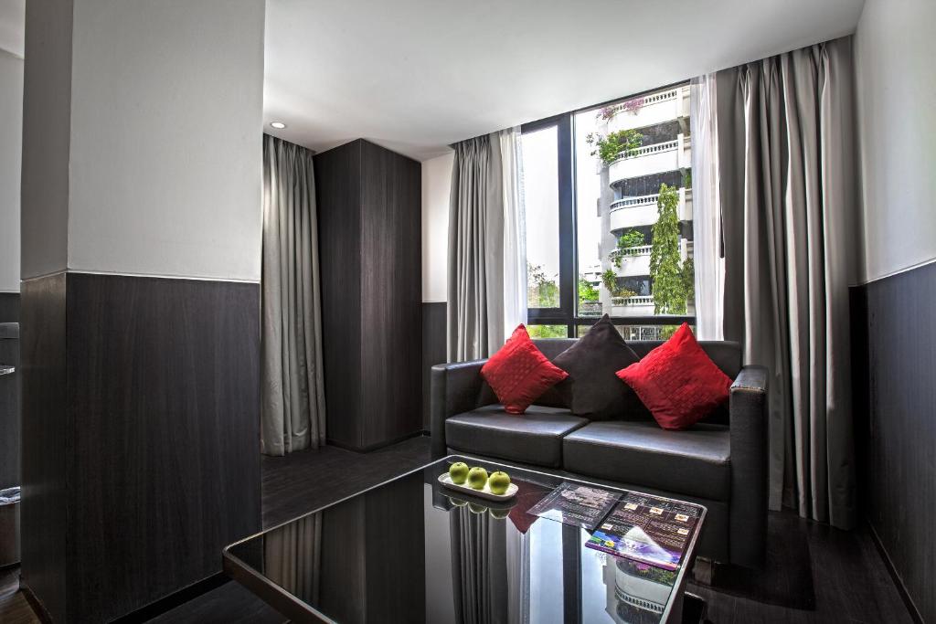 هتل Galleria 12 Hotel Bangkok بانگکوک