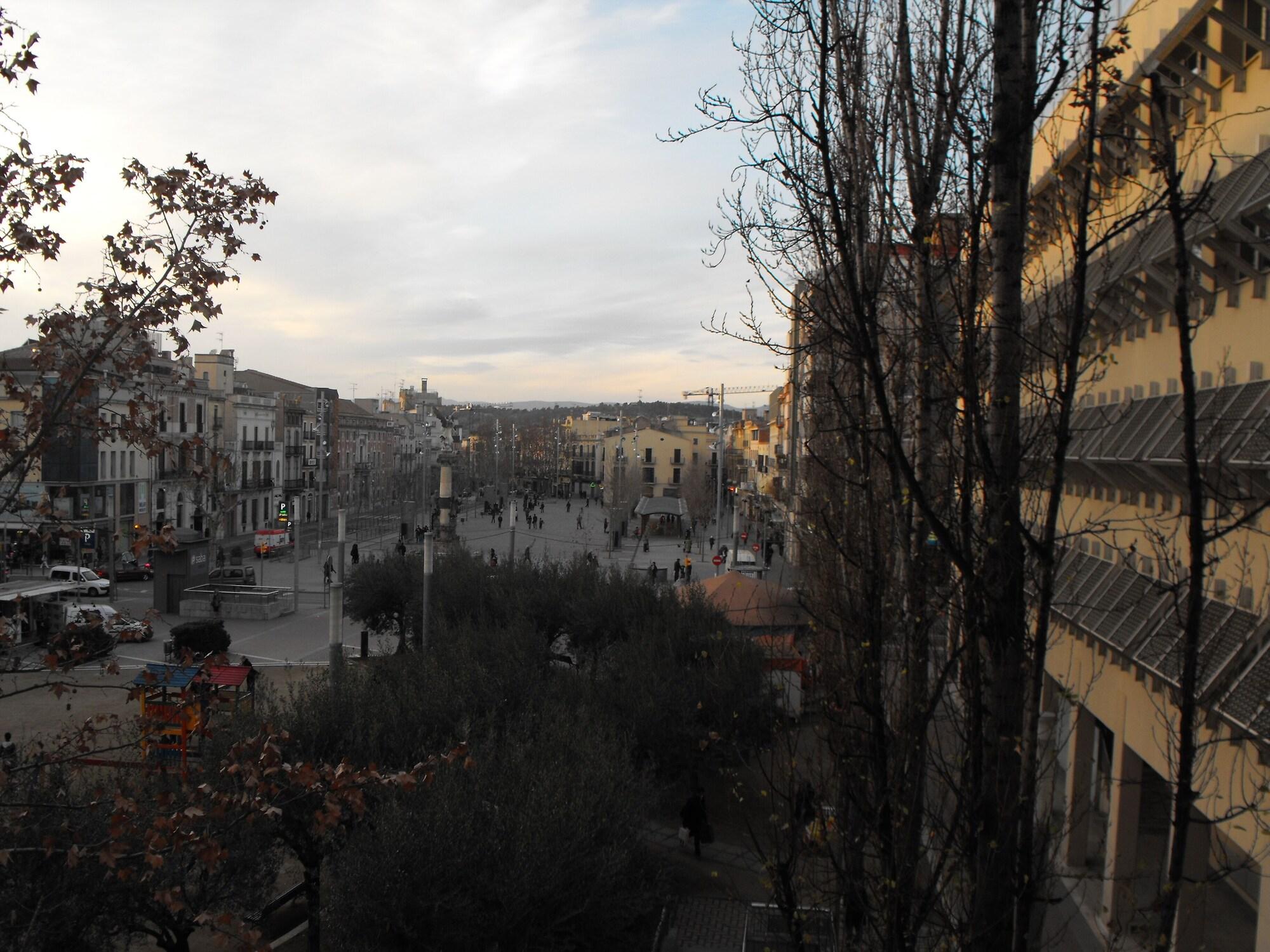 هتل Pere III El Gran Vilafranca del Penedès