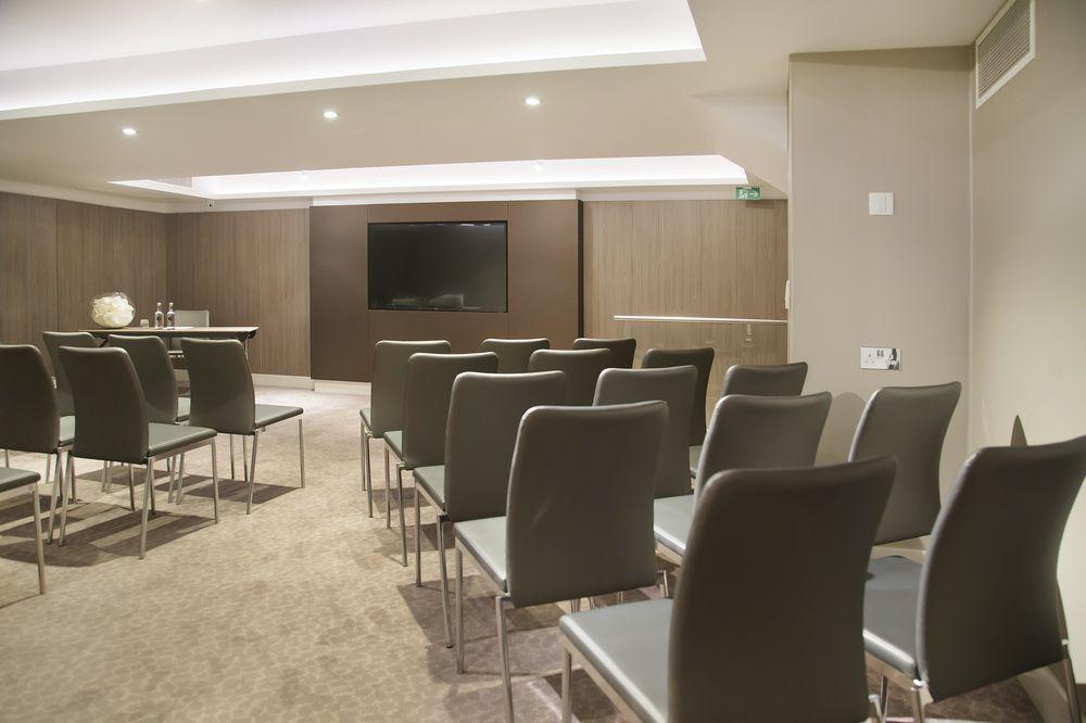هتل Arbor City Hotel لندن