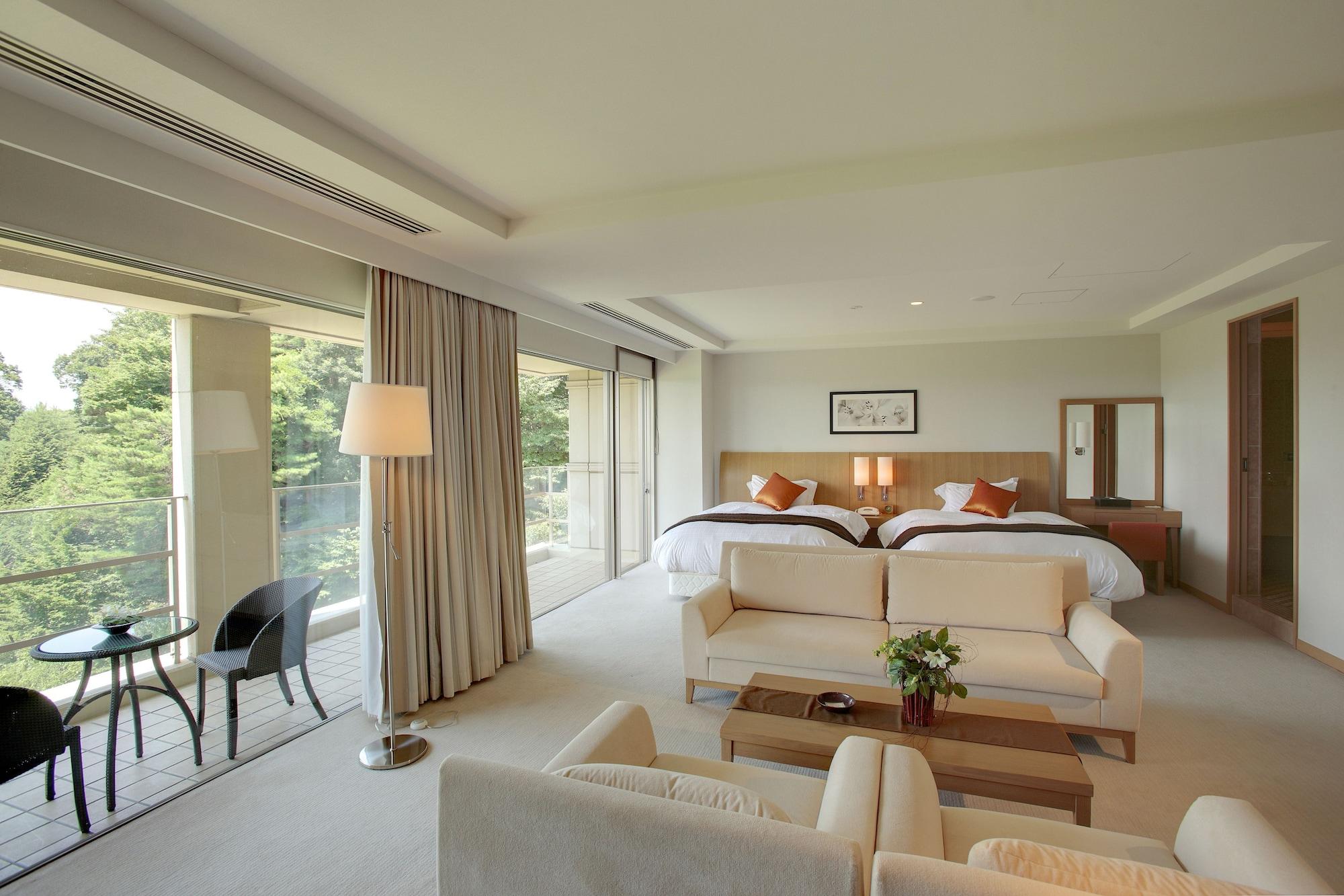 هتل Island Hotel and Resort Nasu ناسو