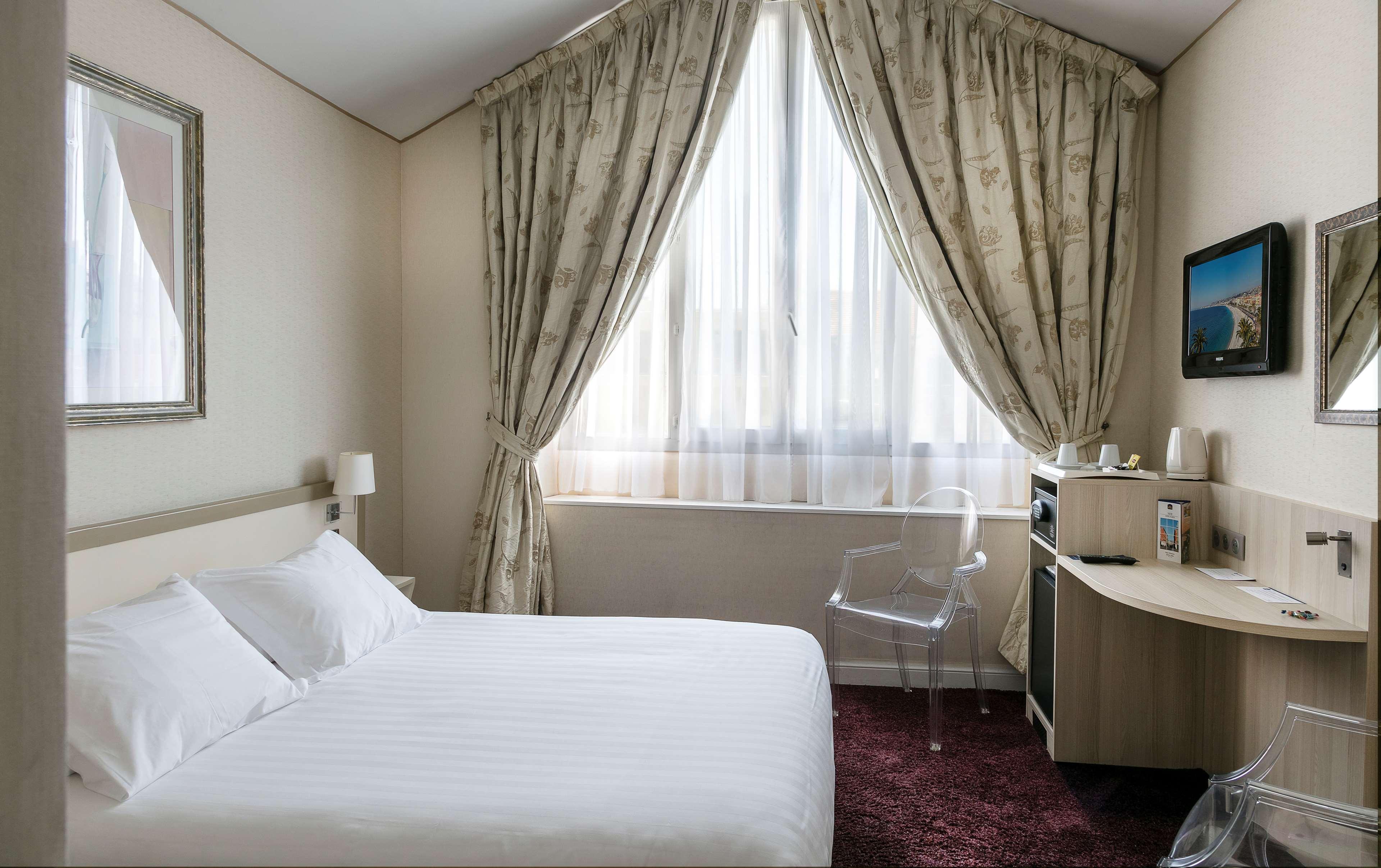 Alibaba https://cdn.alibaba.ir/ostorage/hotel/images/CFE42BA0/E0D7468625D511CCA8677F6A48EC644F.jpg