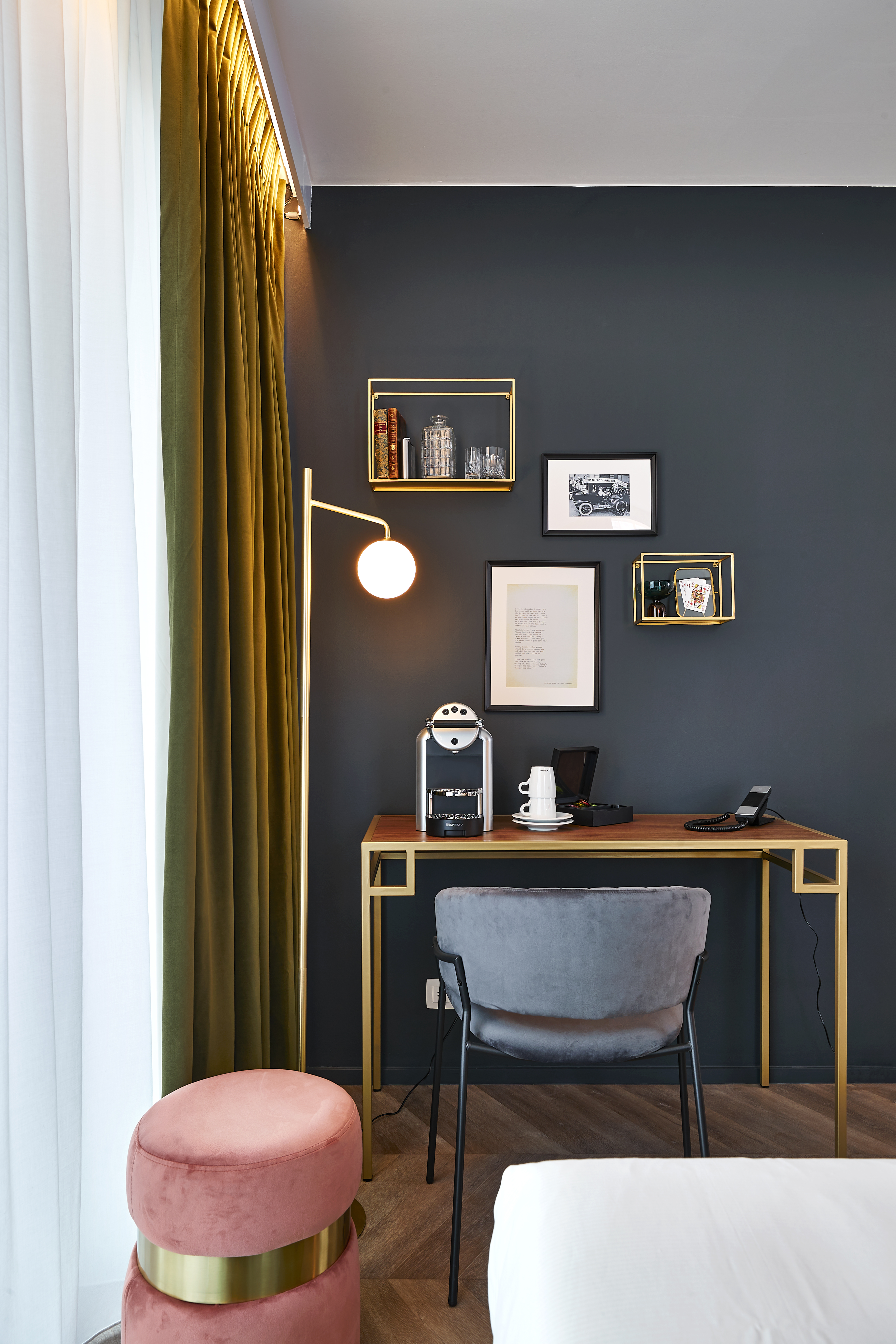 هتل The Pantone Hotel Brussels بروکسل