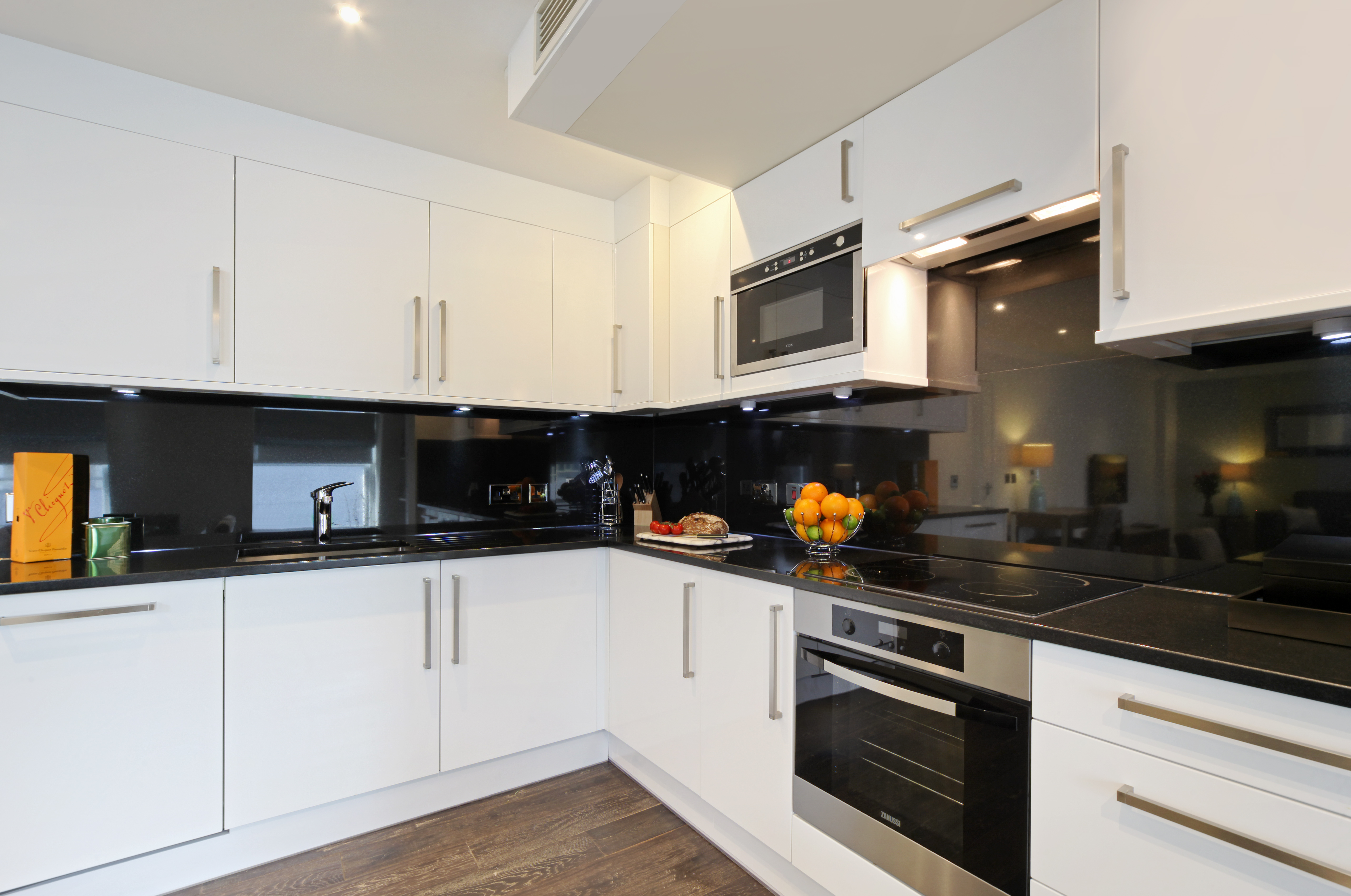 هتل Ashburn Court Apartments لندن