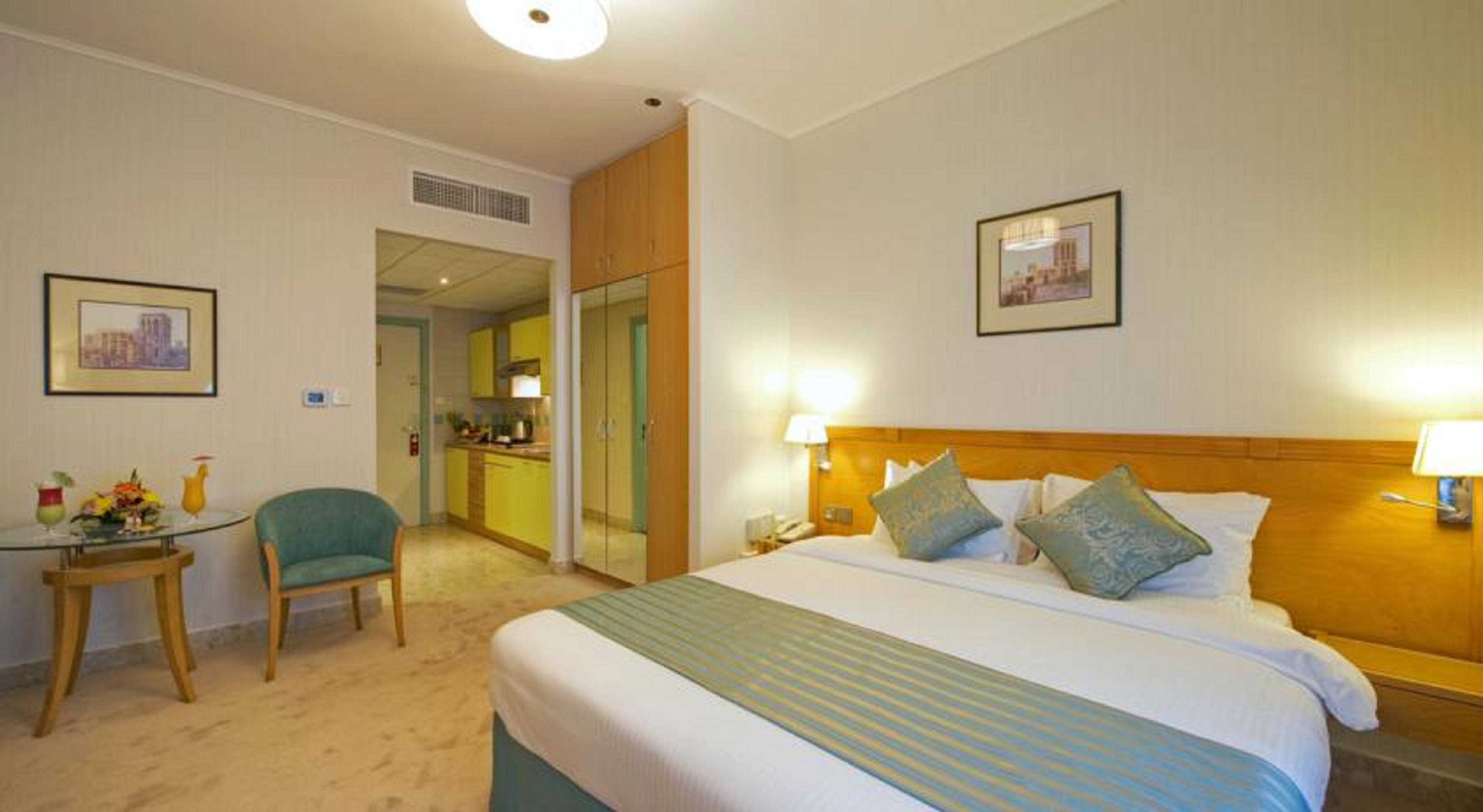 Hotel Al Bustan Center & Residence