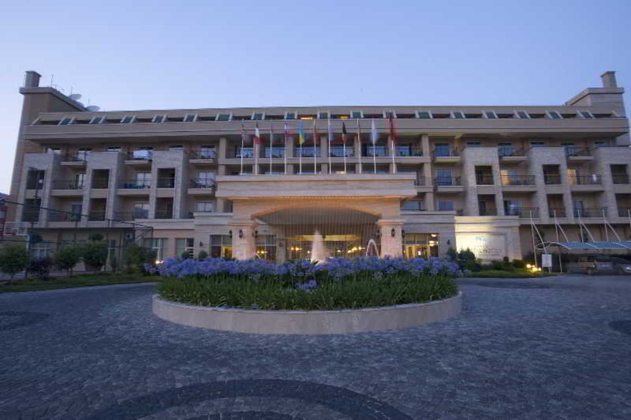 Alibaba https://cdn.alibaba.ir/ostorage/hotel/images/D10F669D/5C1EF8F954122FEF0E054344073FCDB8.jpg