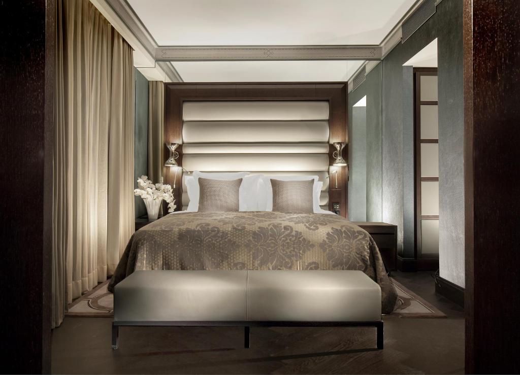 هتل Royal Savoy Lausanne لاوسان