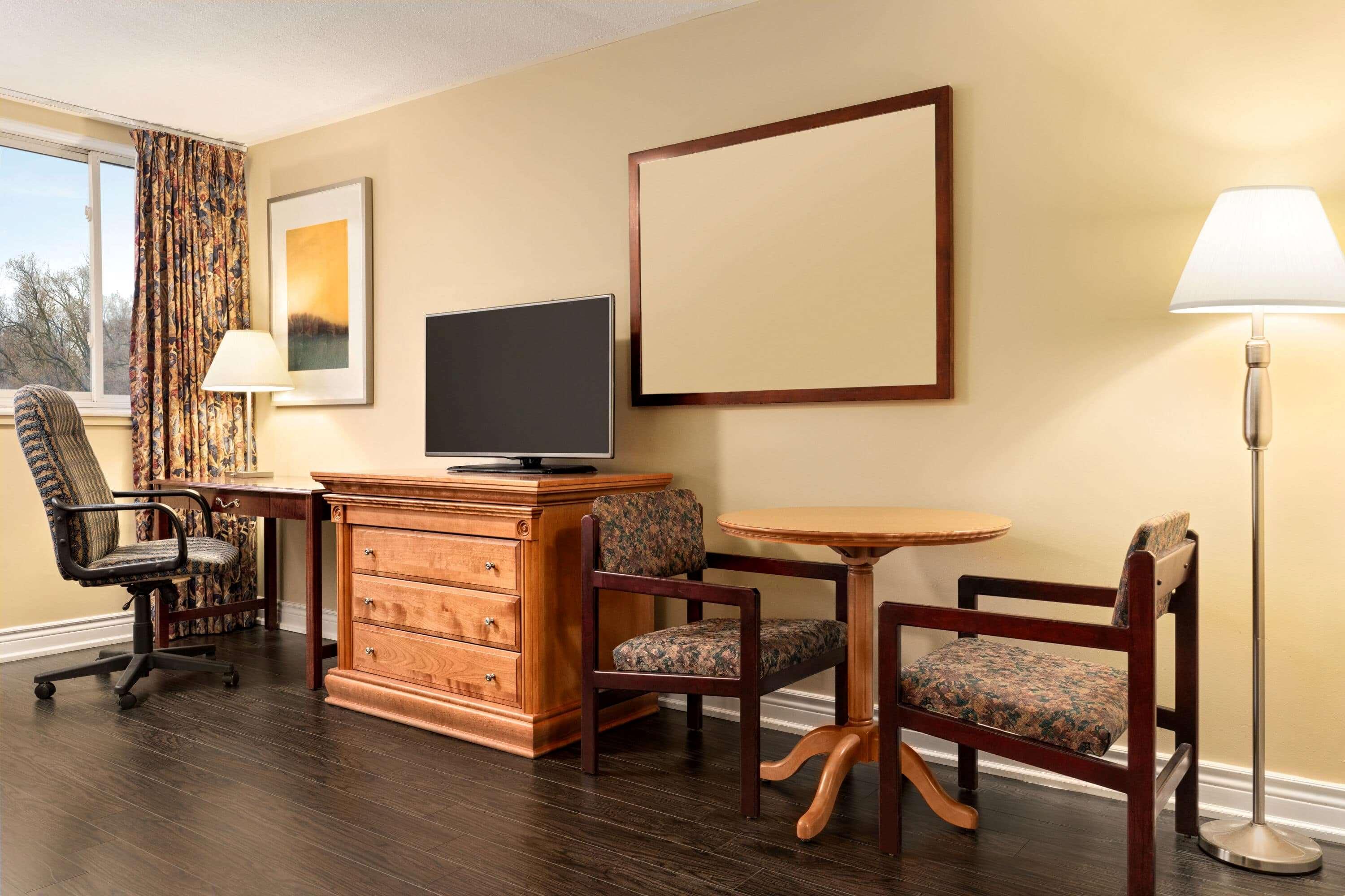 هتل Travelodge by Wyndham Richmond Hill Richmond Hill