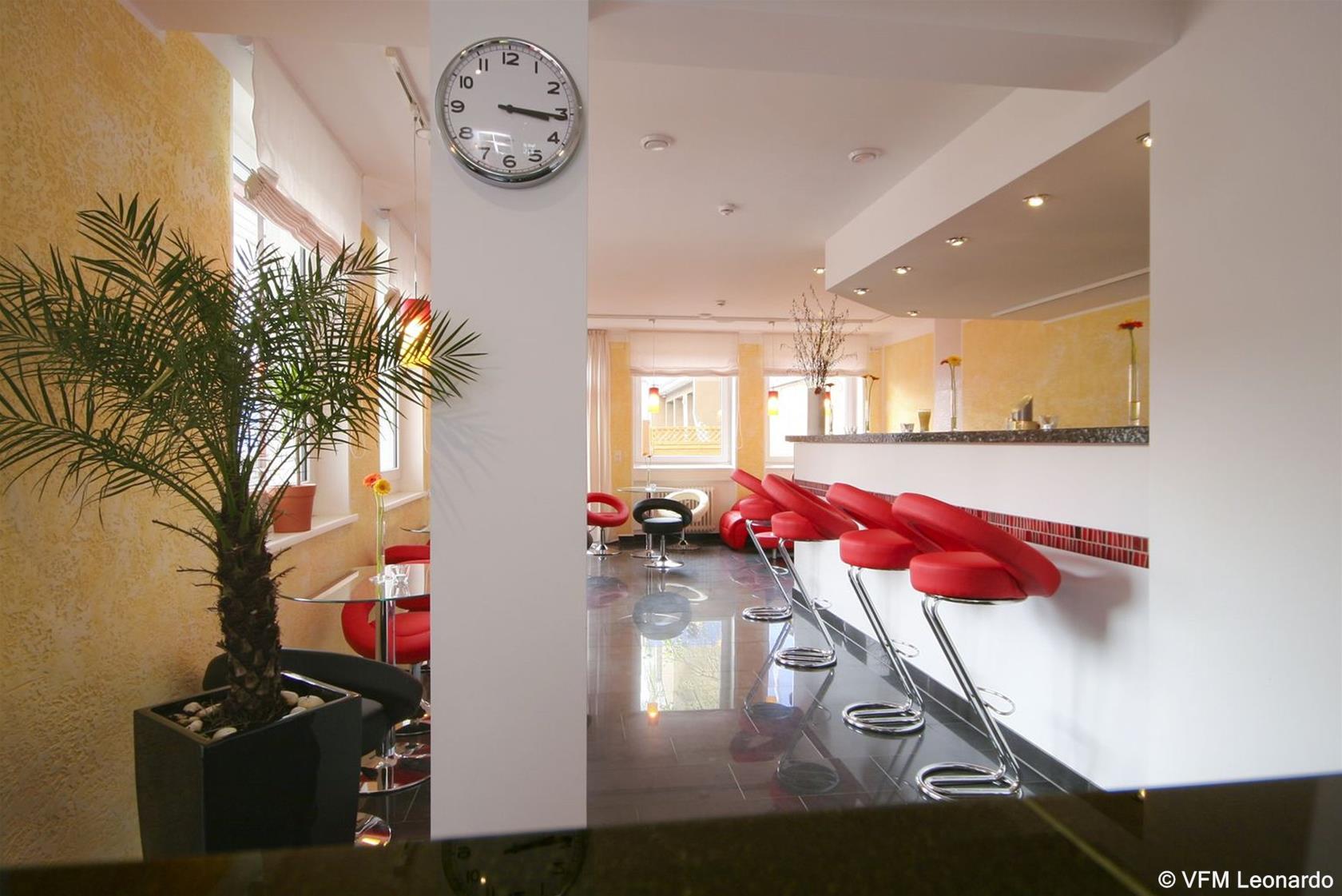 Alibaba https://cdn.alibaba.ir/ostorage/hotel/images/D1DDB71B/2C4327C3D967230ED3E4AA5B4BC94244.jpg