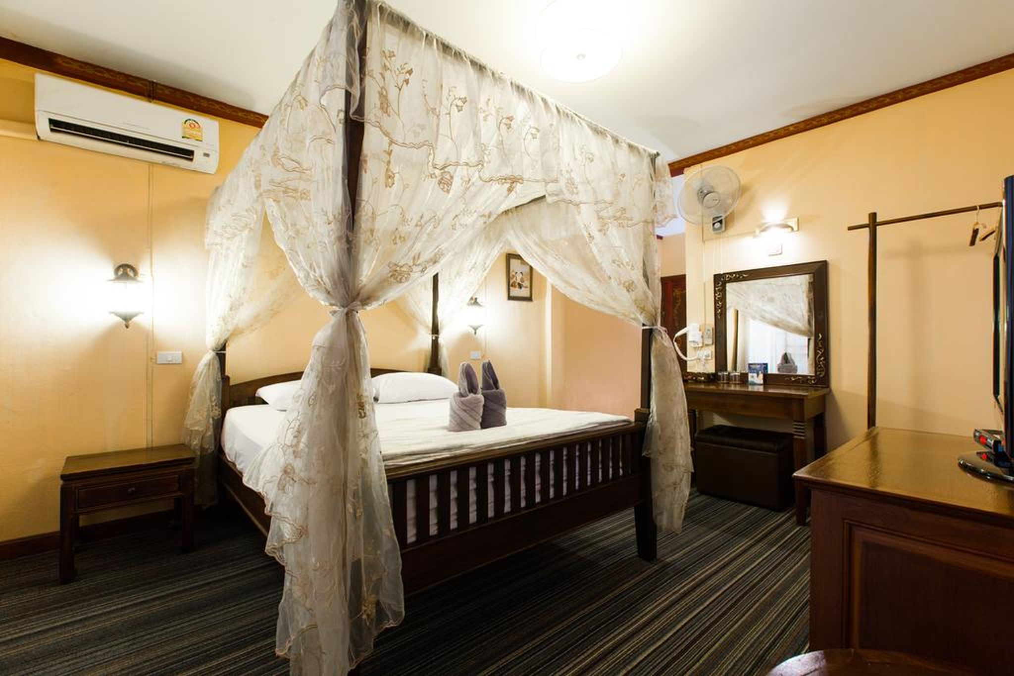 هتل SK House Maha Nakhon بانگکوک