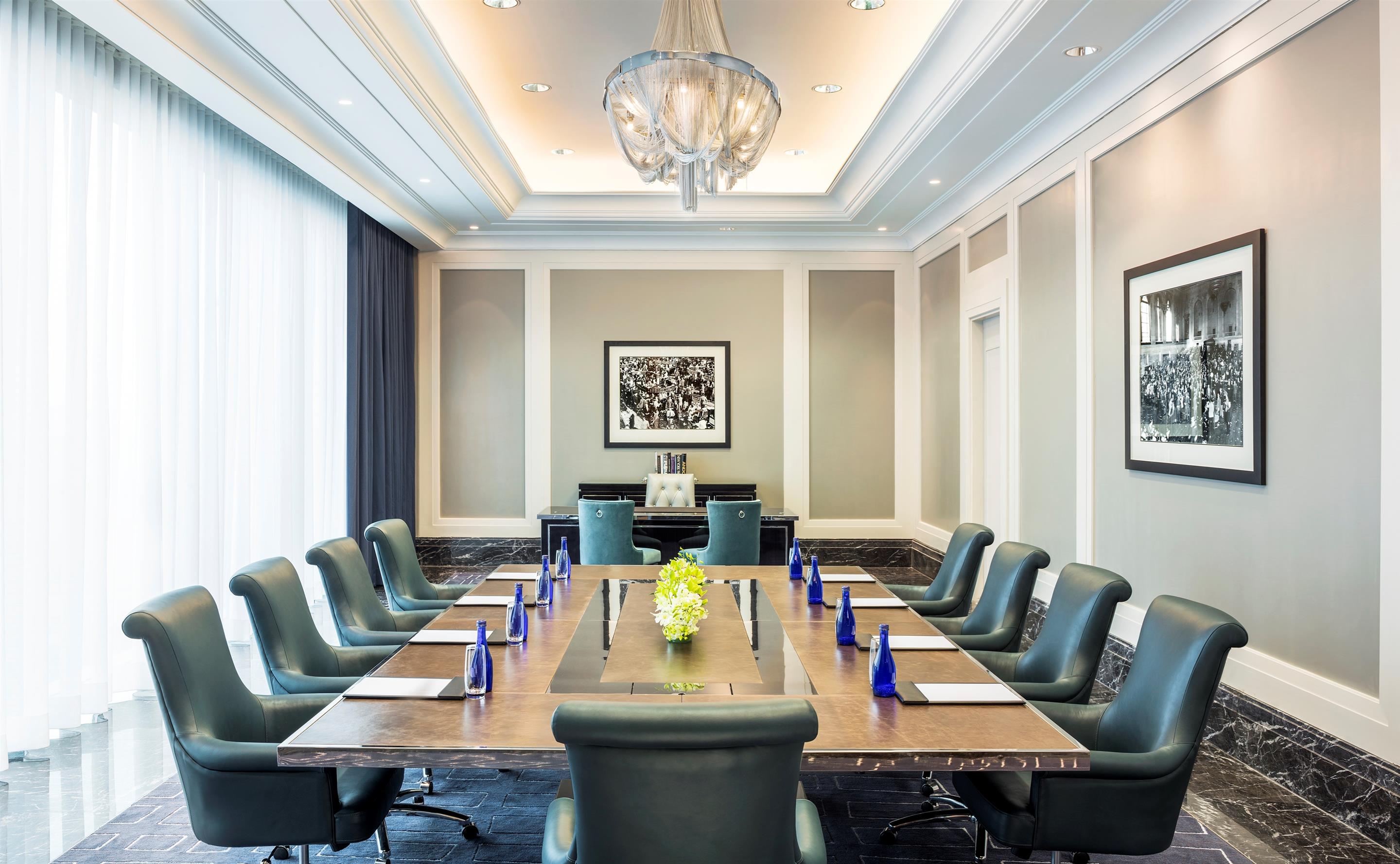 هتل The St. Regis Kuala Lumpur کوالالامپور