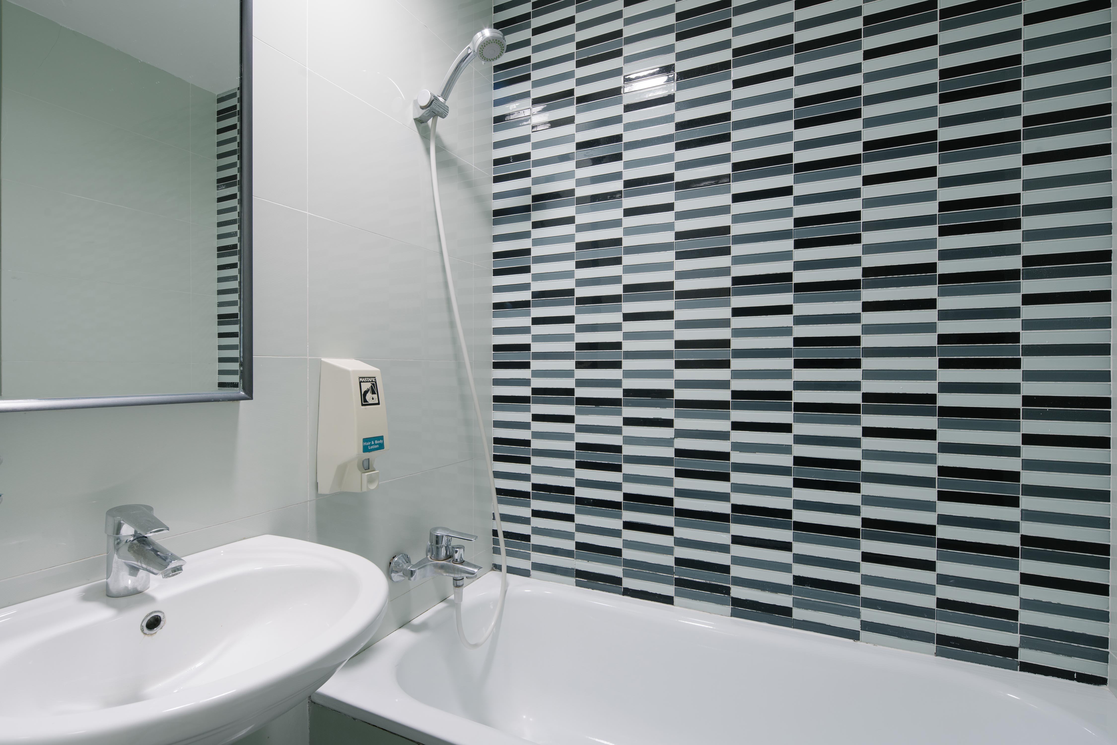 هتل Hotel 81 Changi سنگاپور