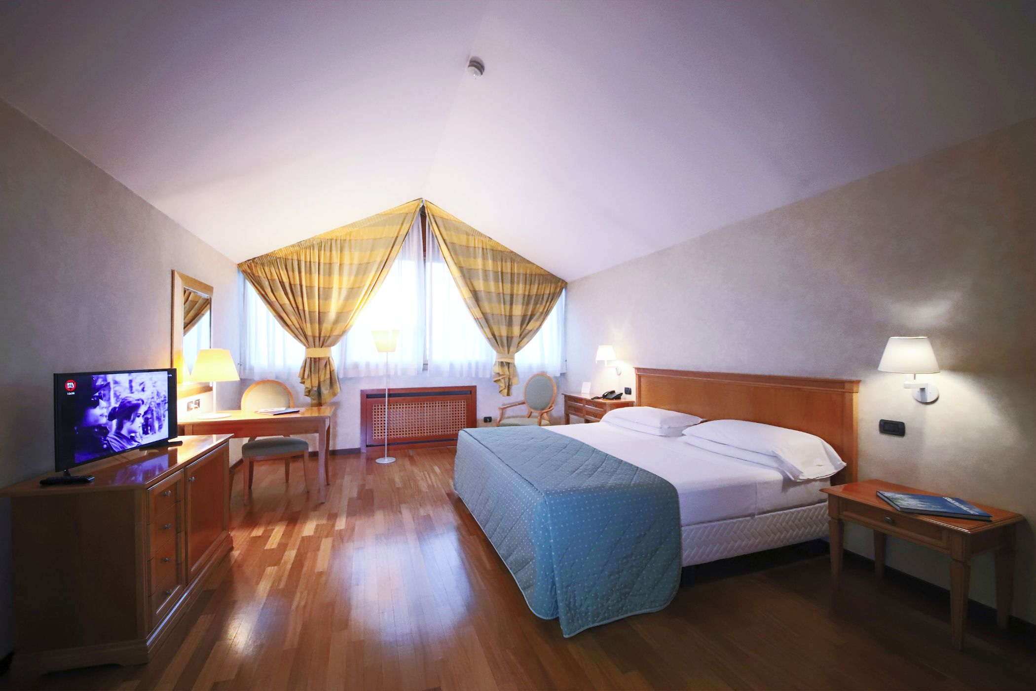 هتل Monica Hotel Fiera Pregnana Milanese