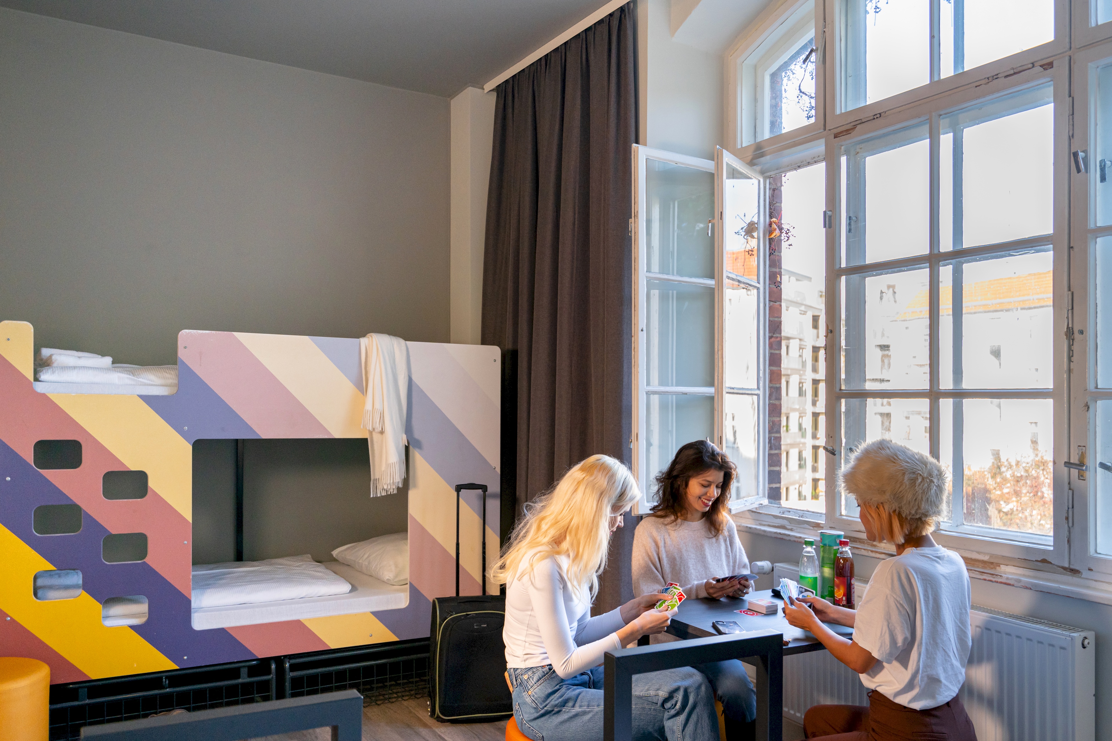 هتل a&o Berlin Friedrichshain برلین