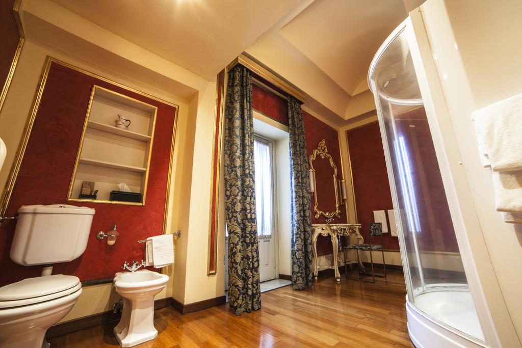 هتل Royal Hotel کاتانیا