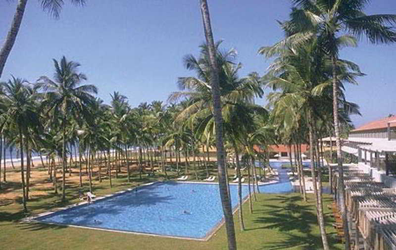 هتل The Blue Water Hotel Wadduwa