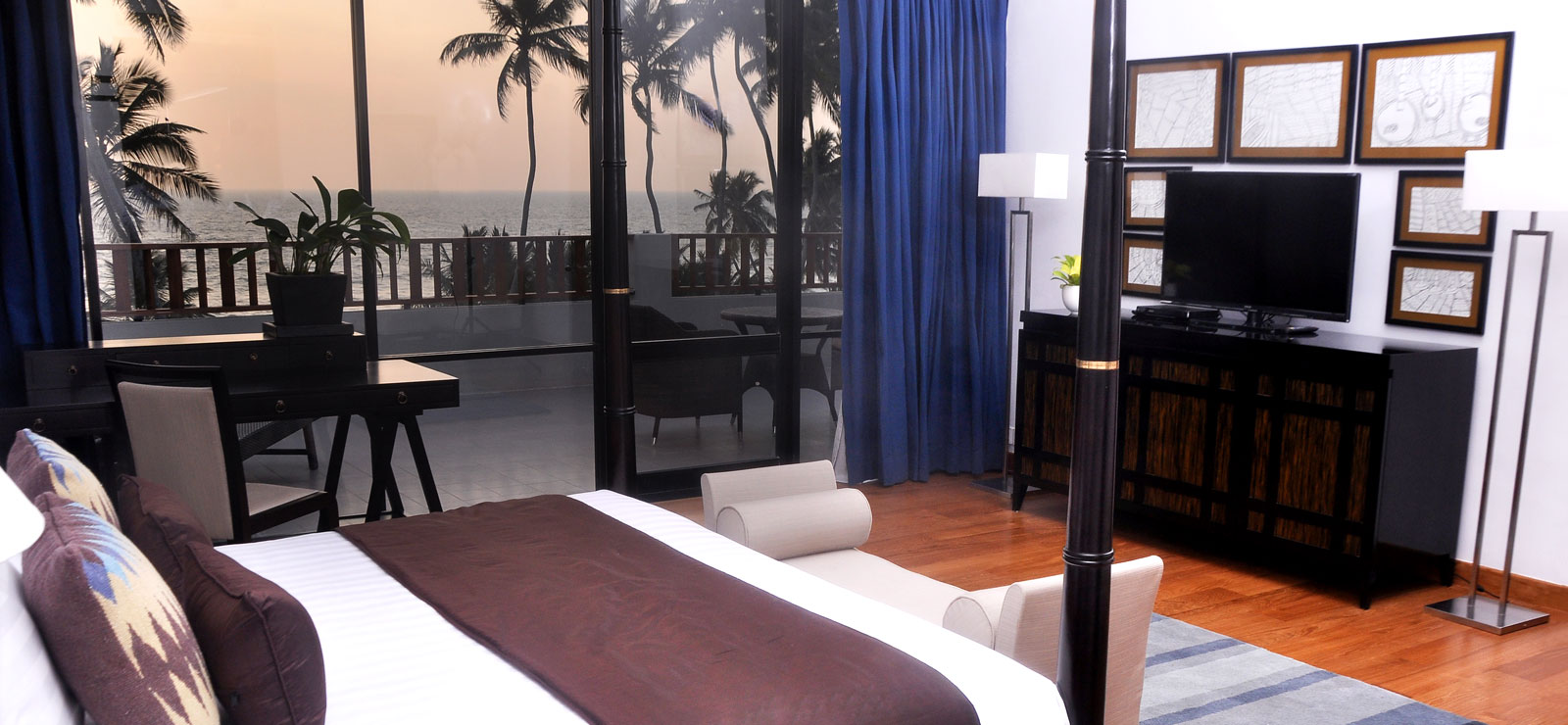 هتل The Blue Water Hotel Wadduwa