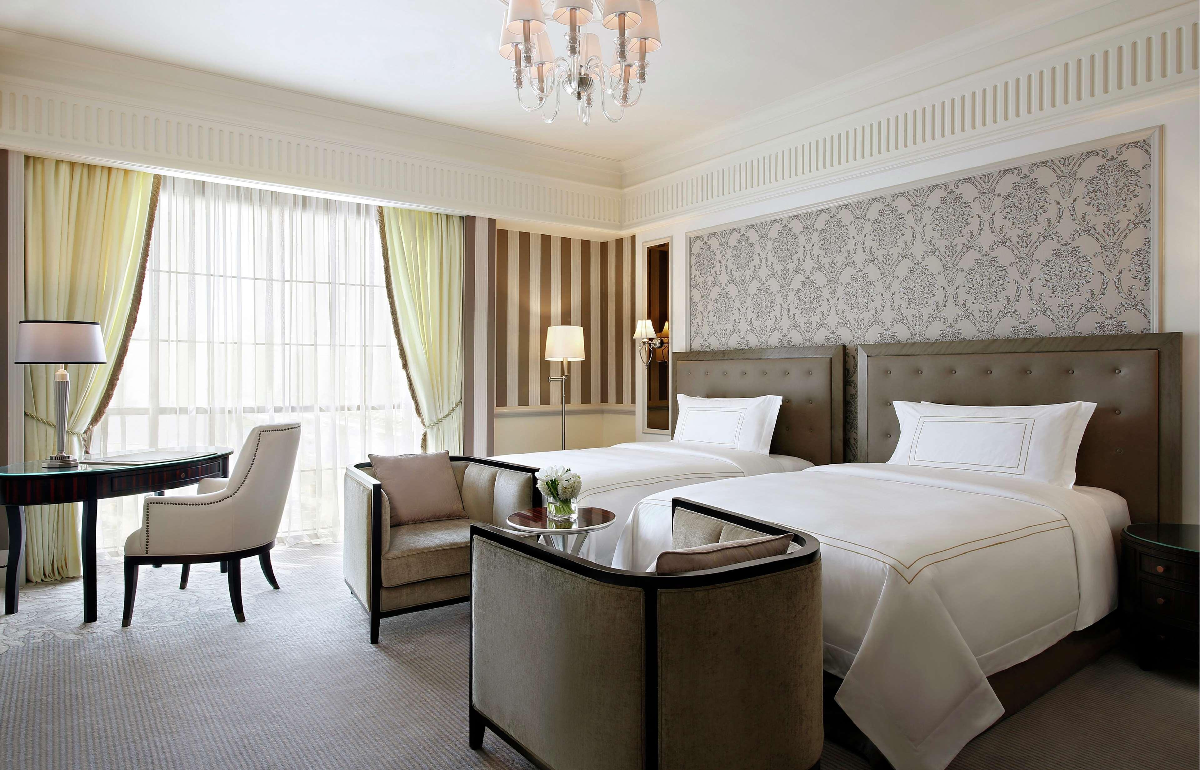 Hotel Habtoor Palace Dubai, LXR Hotels & Resorts