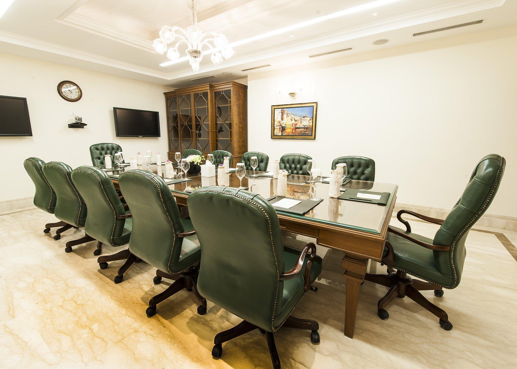 Alibaba https://cdn.alibaba.ir/ostorage/hotel/images/D6BCAF54/F352A5F046A18A213B7E7B16EF108061.jpg