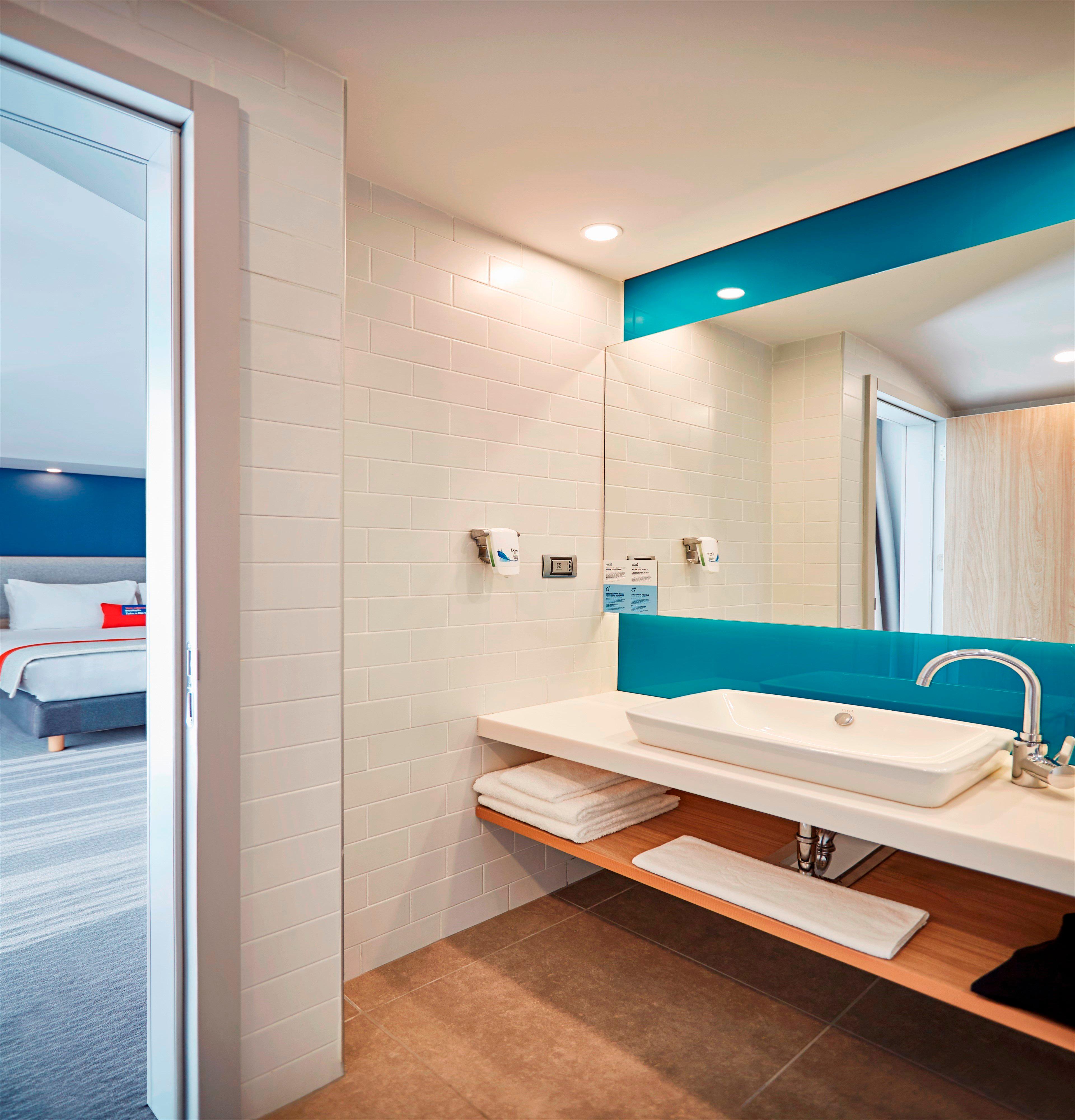هتل Holiday Inn Express Istanbul - Atakoy Metro استانبول