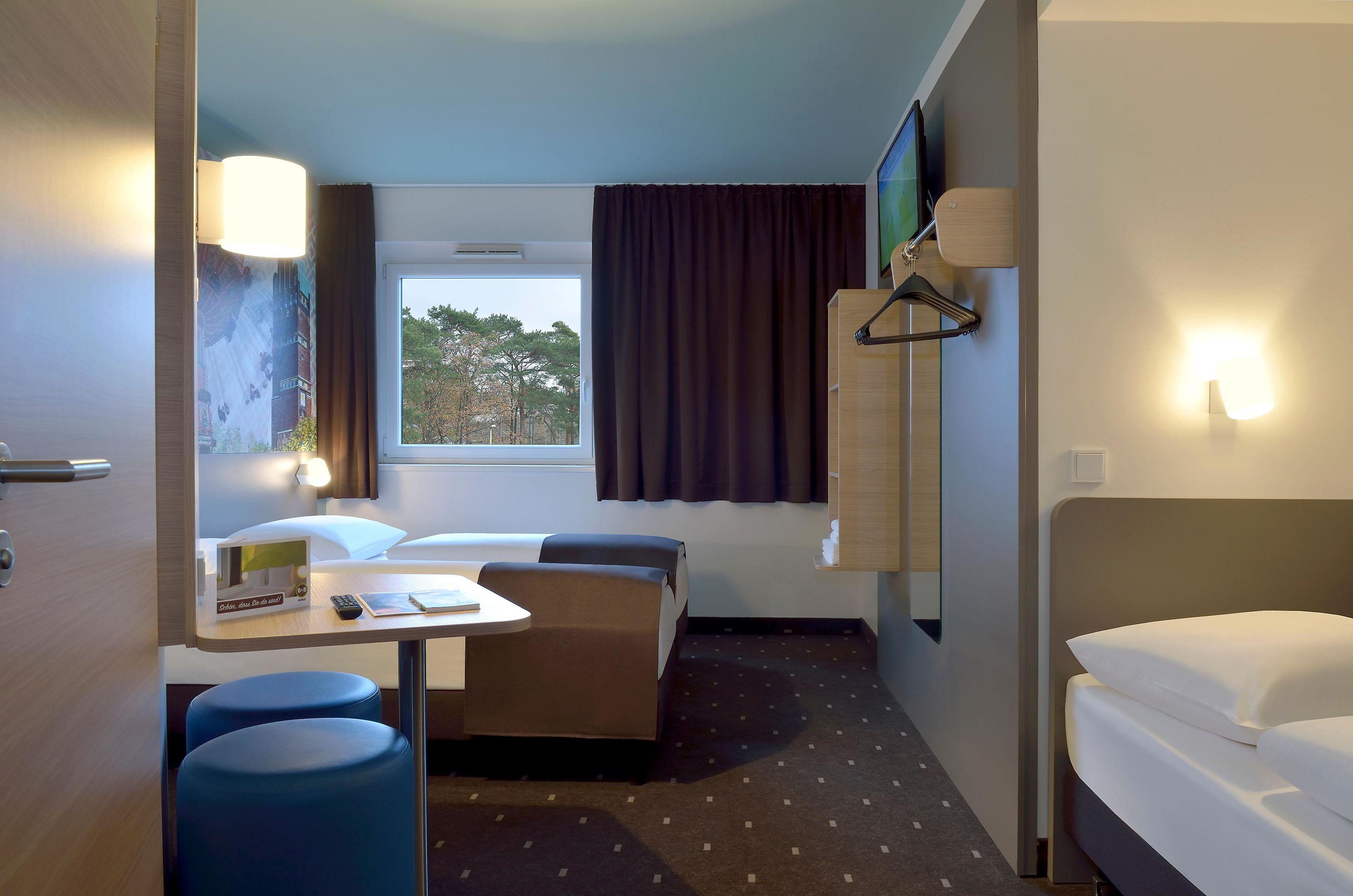 هتل B&B Hotel Darmstadt Darmstadt