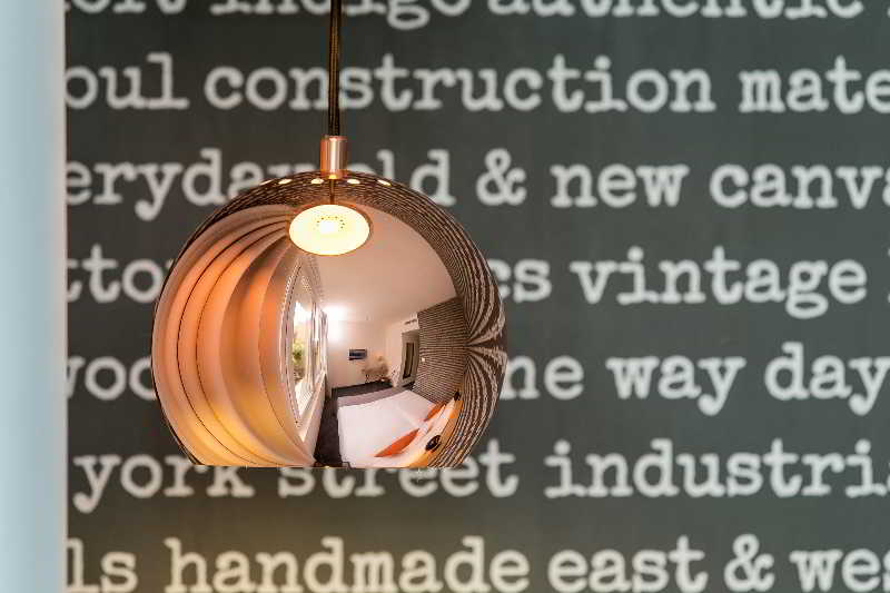 هتل Roombach Hotel Budapest Center بوداپست