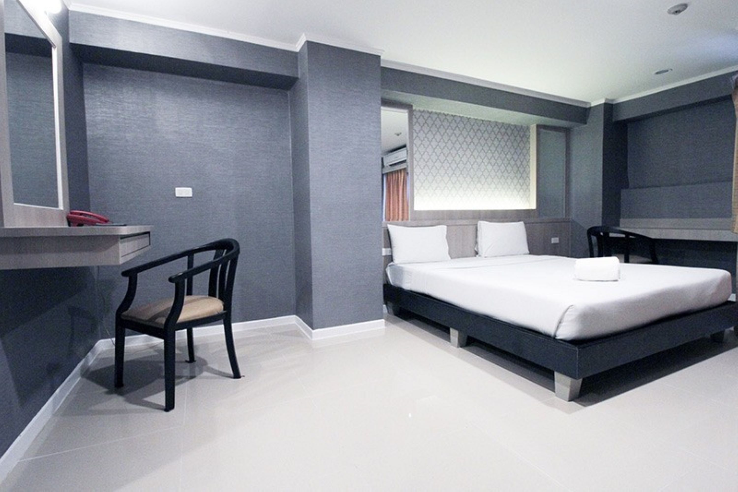 هتل Convenient Park Bangkok بانگکوک