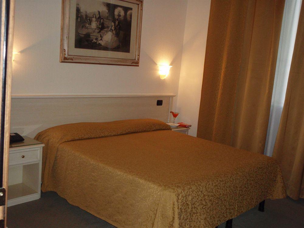 هتل Villa Adele Marghera