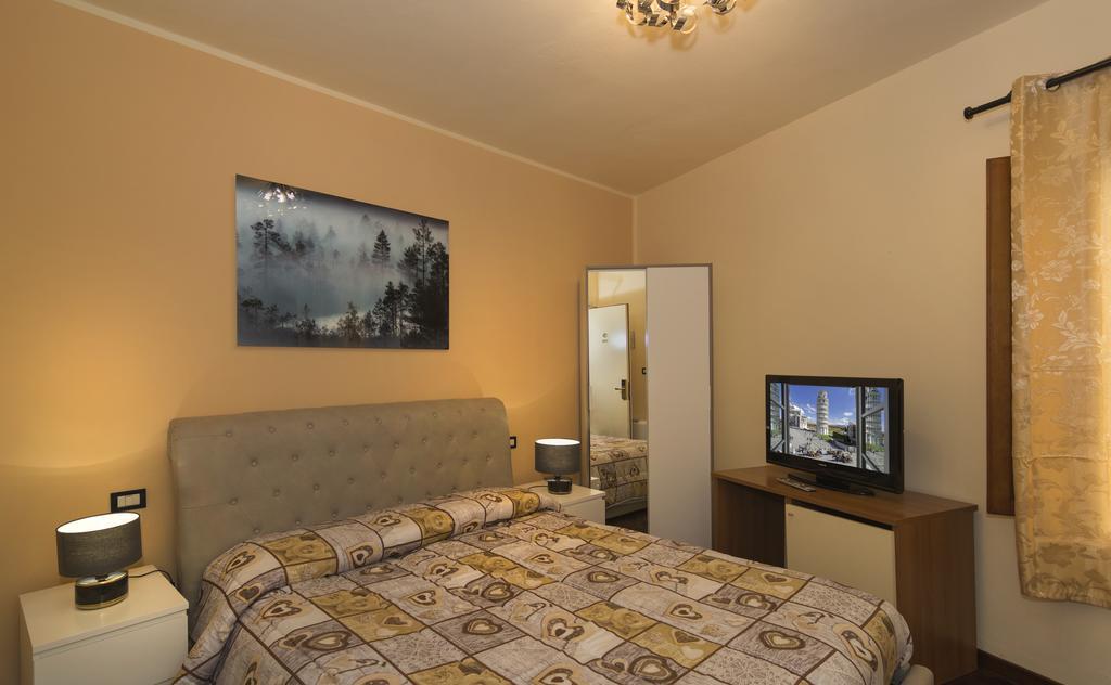 هتل Giardino Tower Inn Hotel پیزا