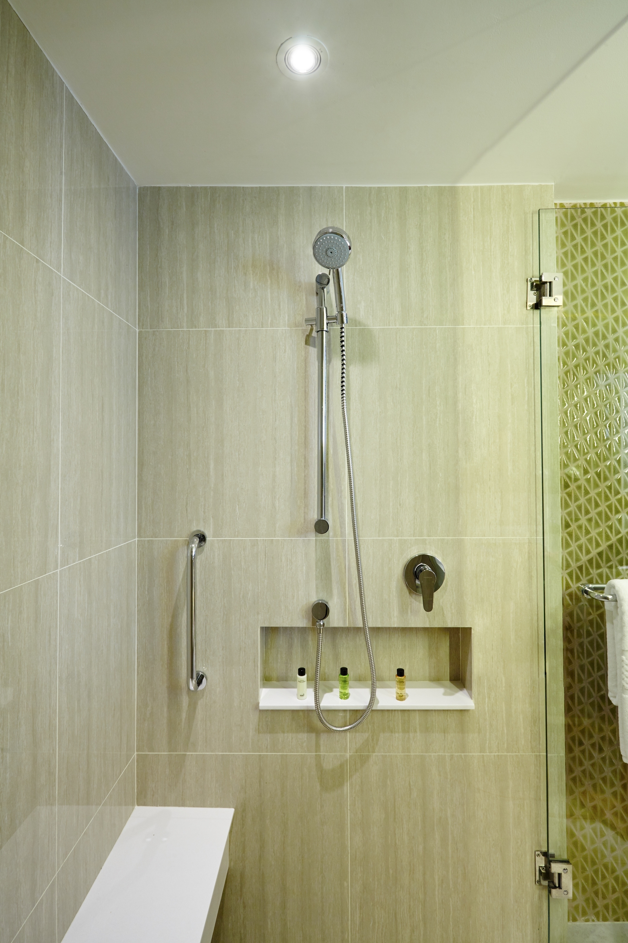 هتل Amari Koh Samui Chaweng Beach