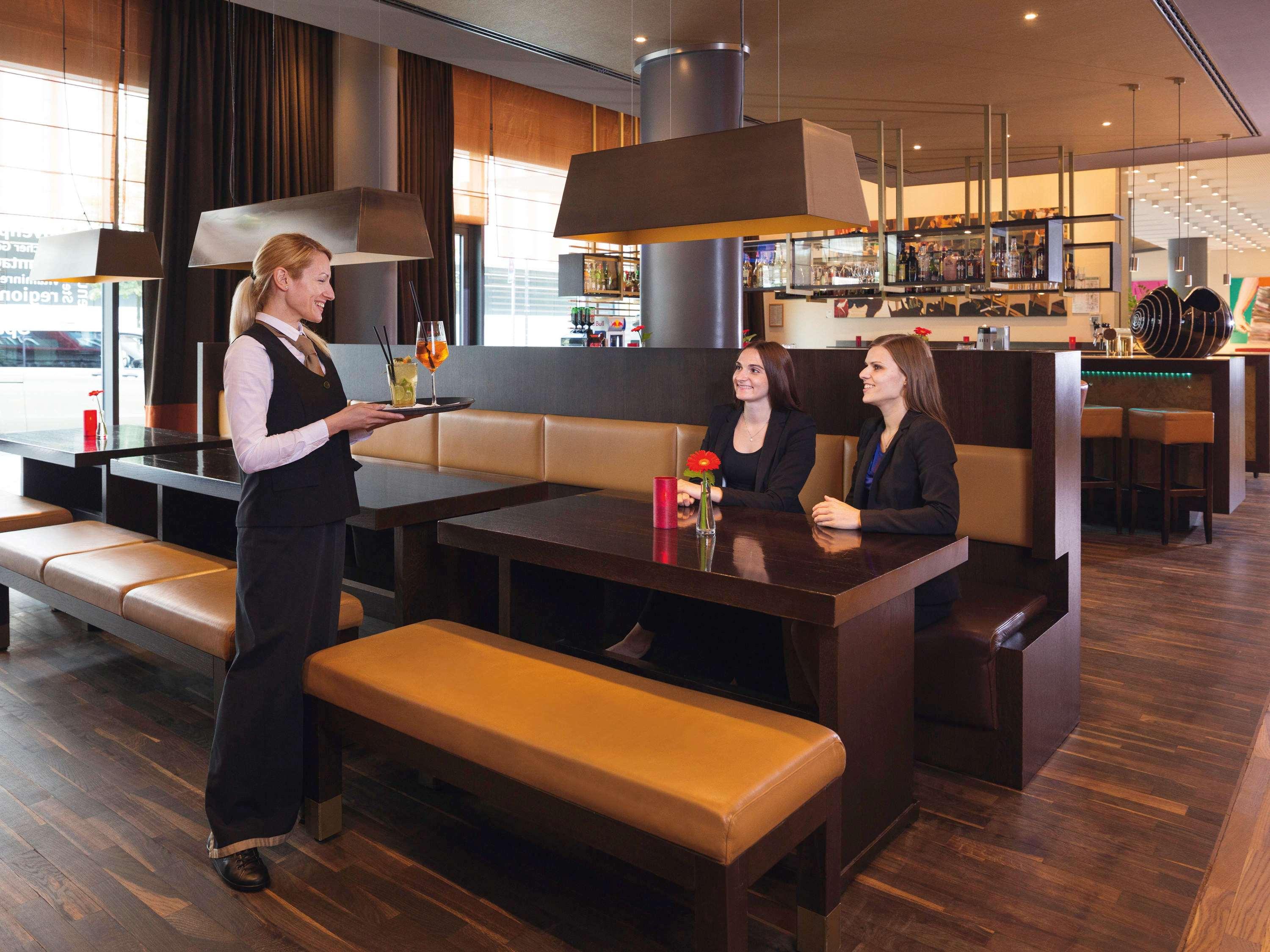 هتل Mövenpick Hotel Frankfurt City فرانکفورت