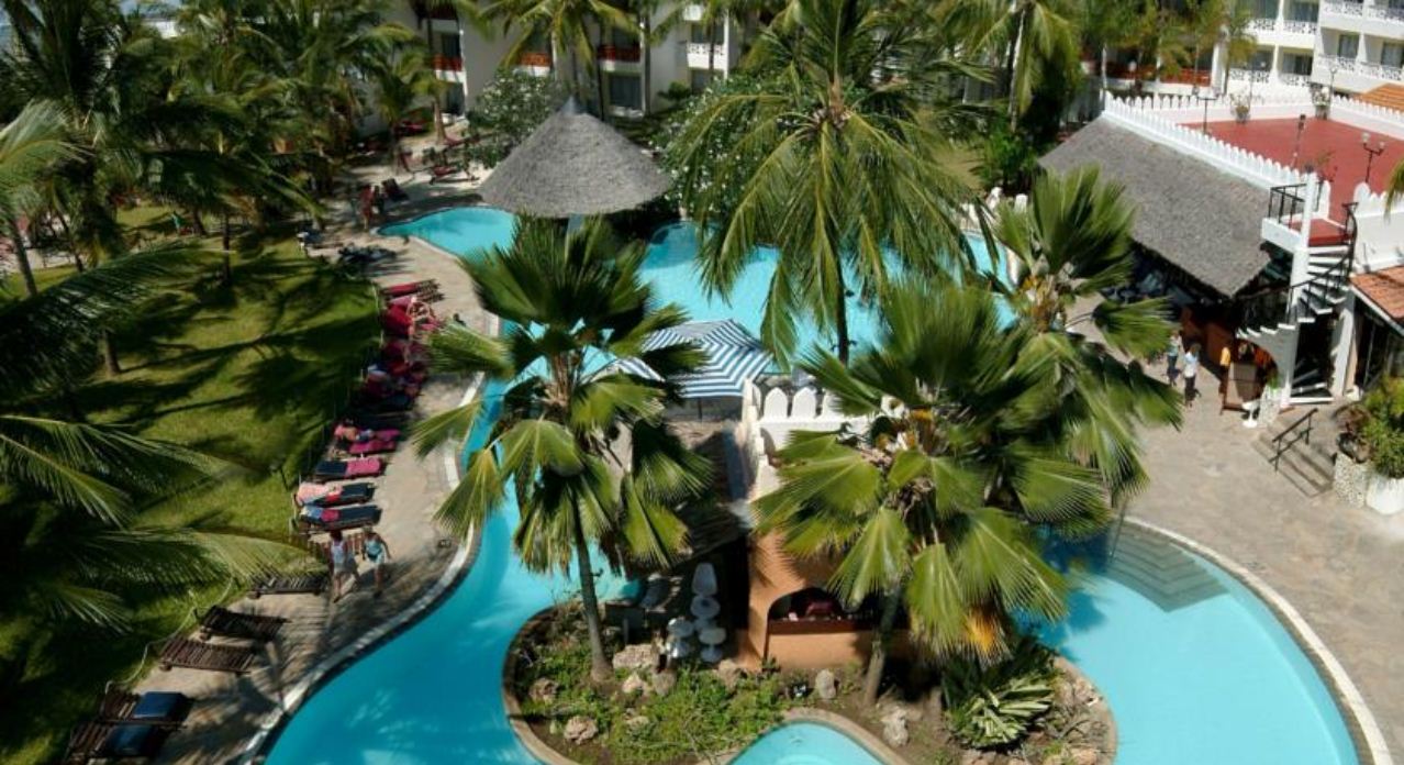 هتل Bamburi Beach Hotel Bamburi Beach